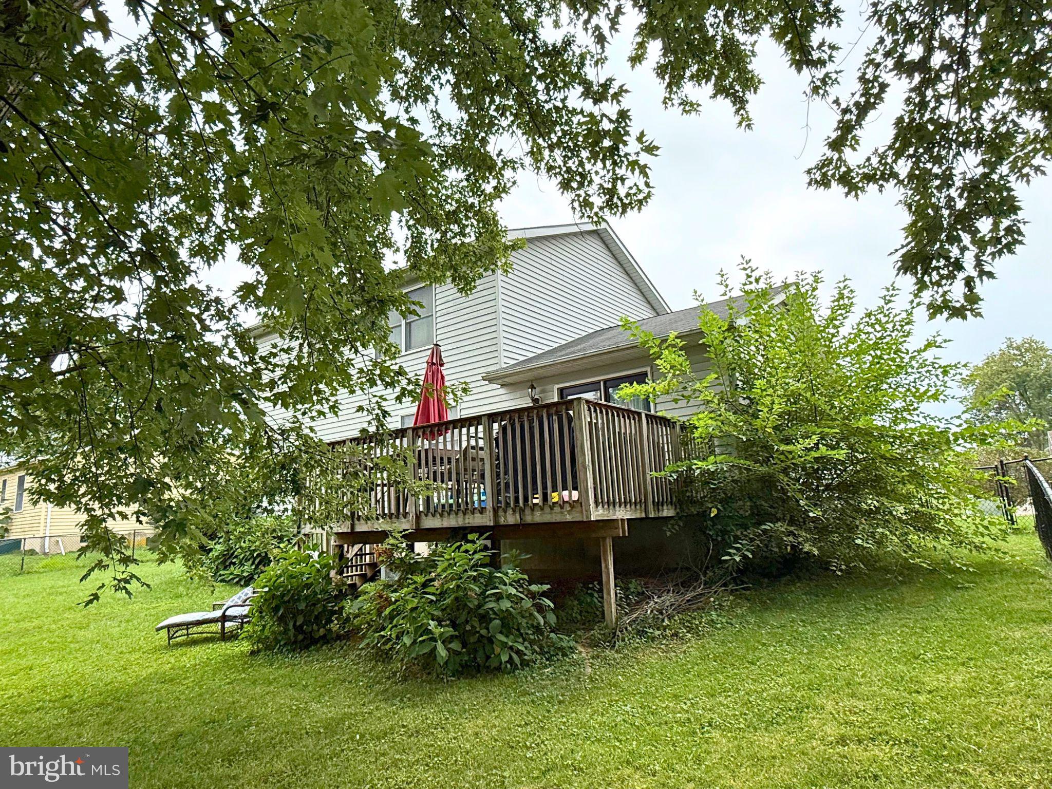 GRANDVIEW ACRES - Residential