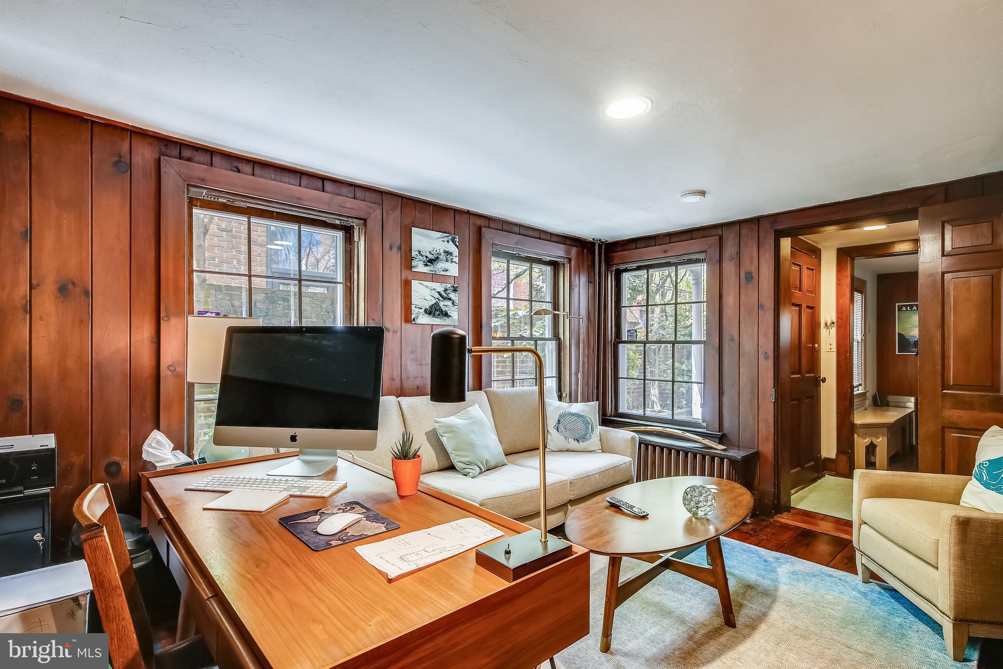 OLD TOWN ALEXANDRIA - Residential Income