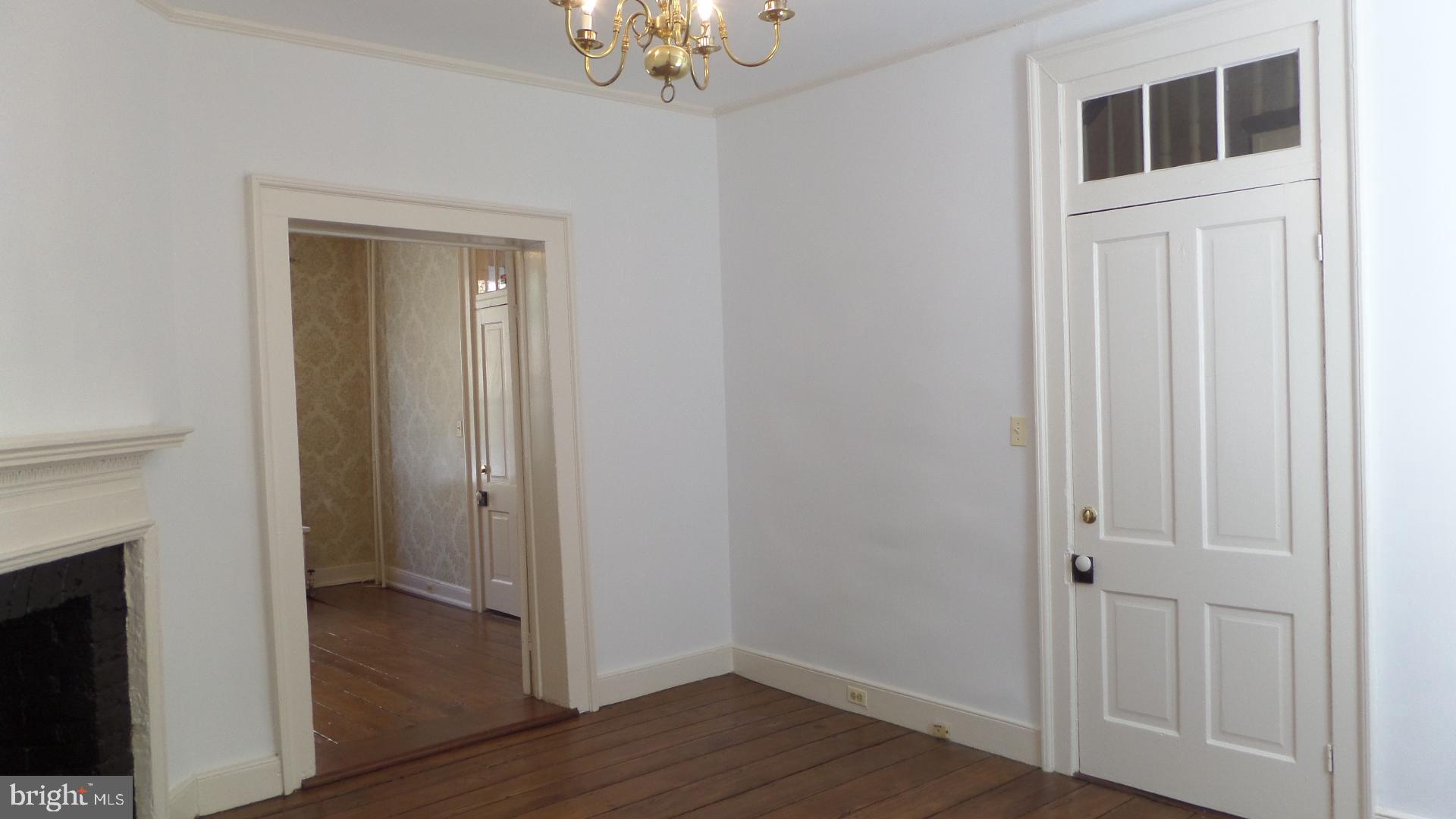 OLD TOWN ALEXANDRIA - Residential Income