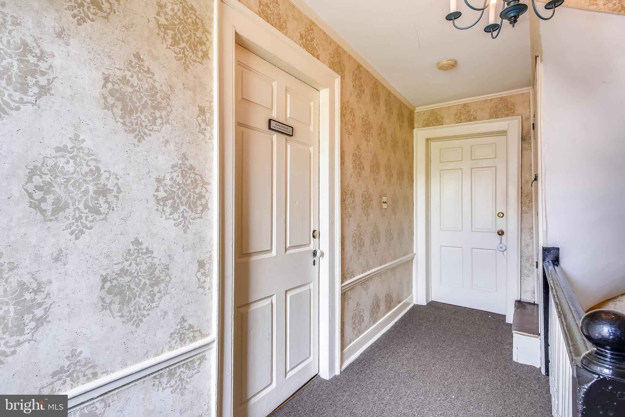 OLD TOWN ALEXANDRIA - Residential Income