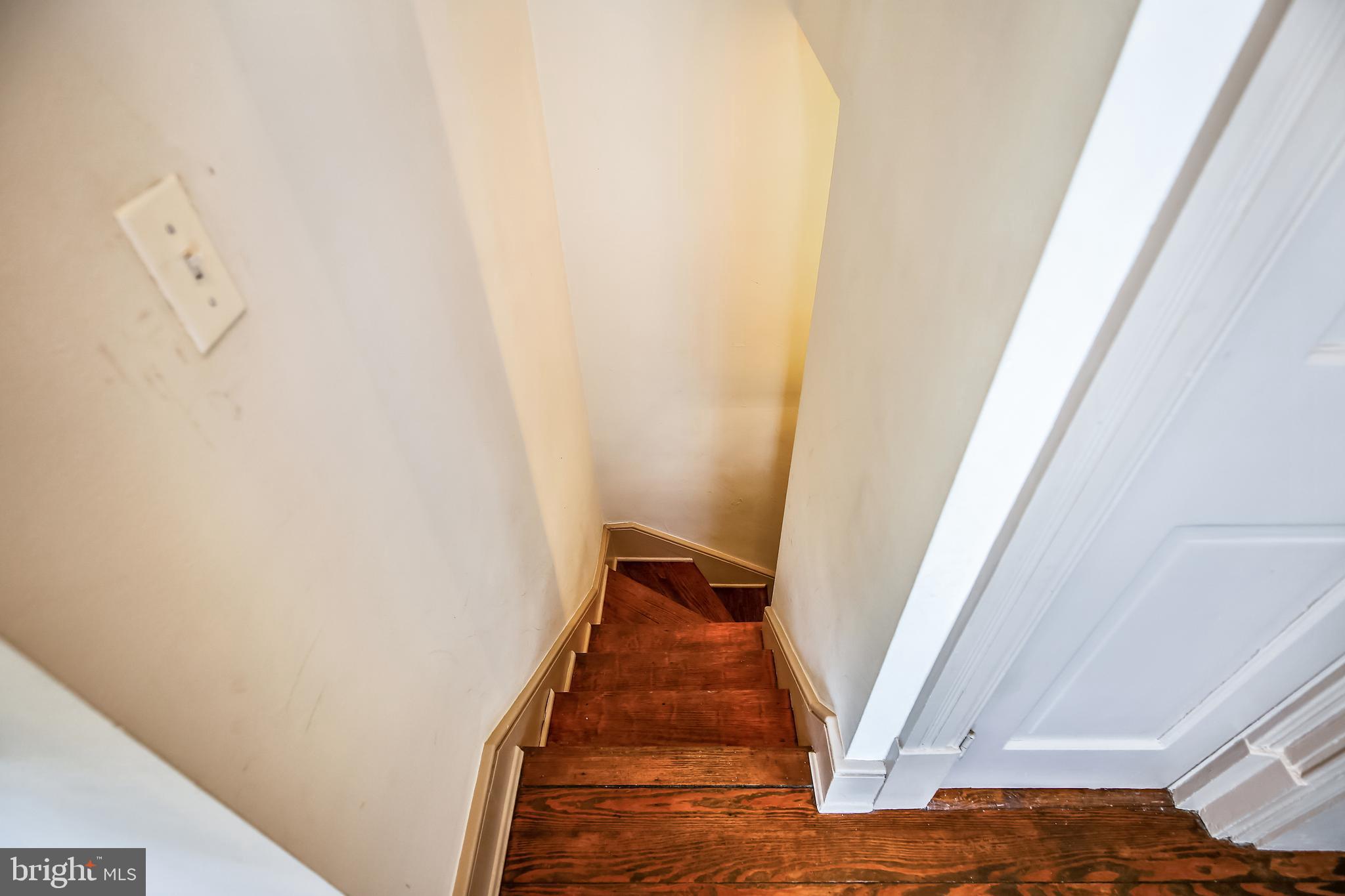 OLD TOWN ALEXANDRIA - Residential Income