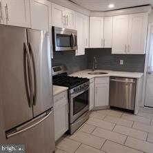 KENSINGTON - Residential Lease