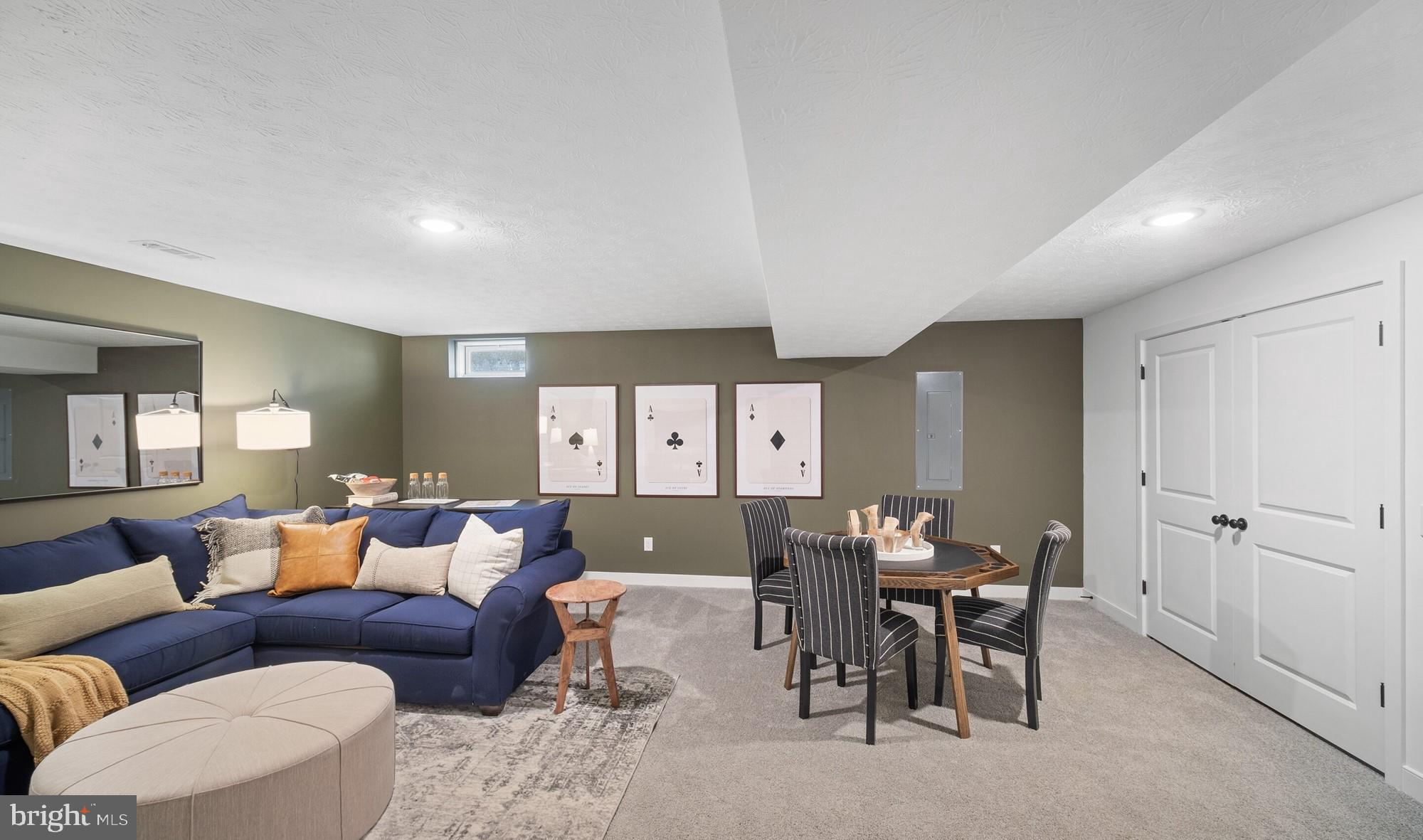 LIBERTY RUN - Residential