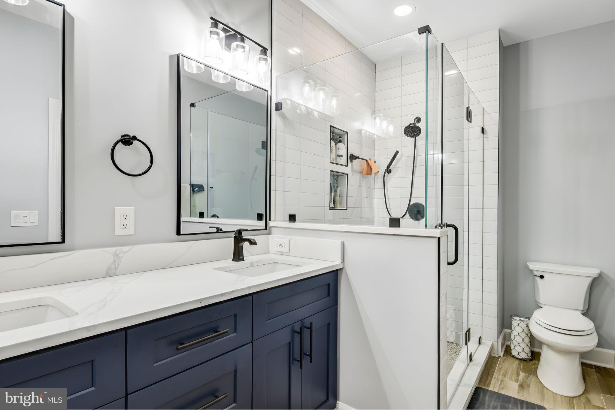 SOUTH RIDING - Residential