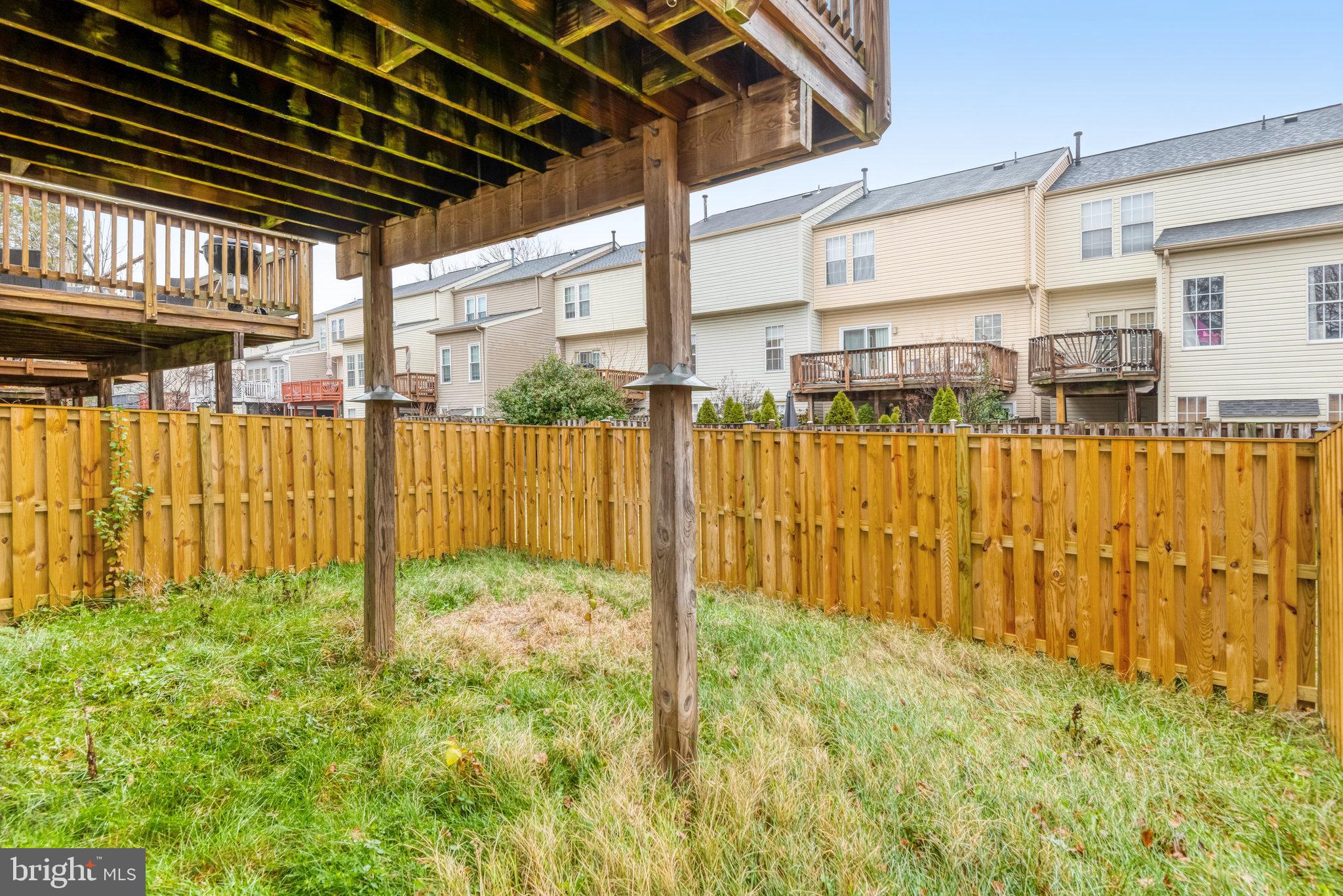 SOUTH RIDING - Residential