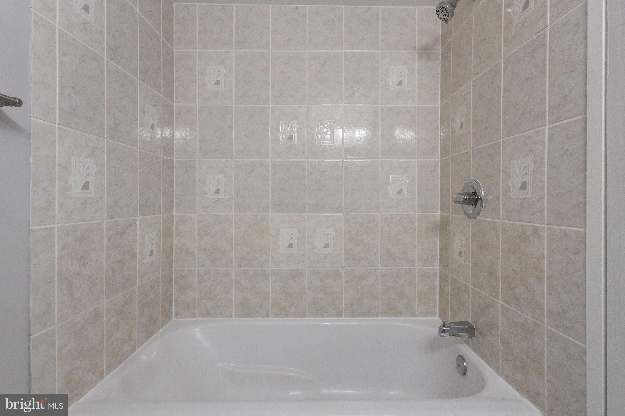 SHADOWOOD - Residential