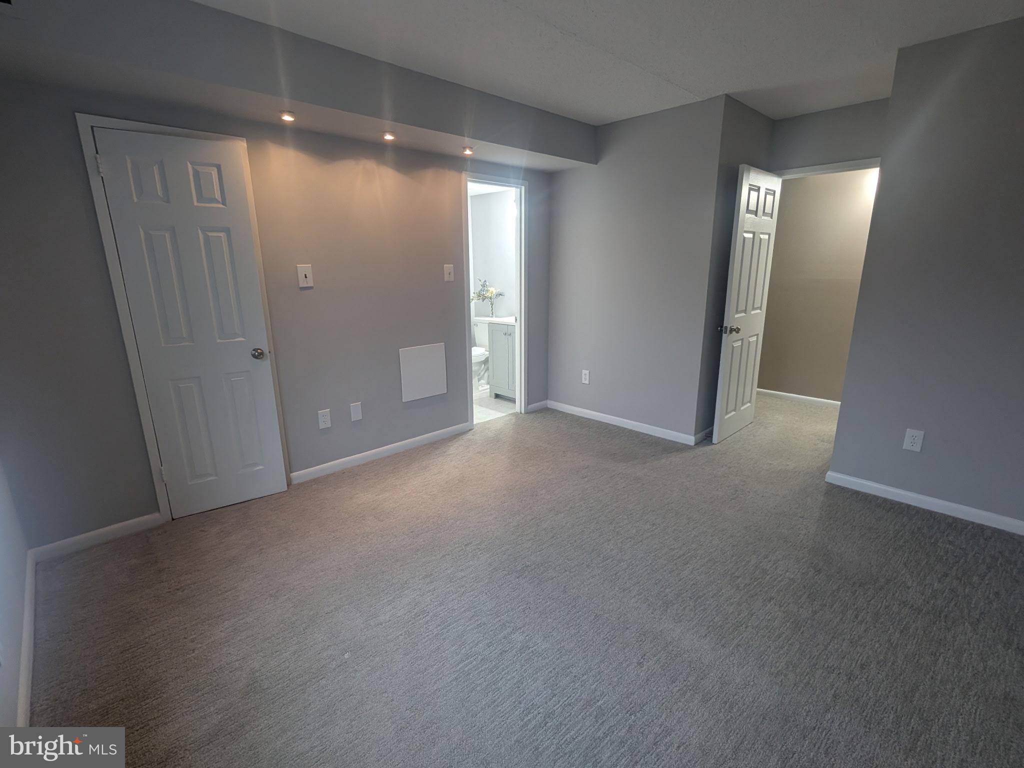 SHADOWOOD - Residential