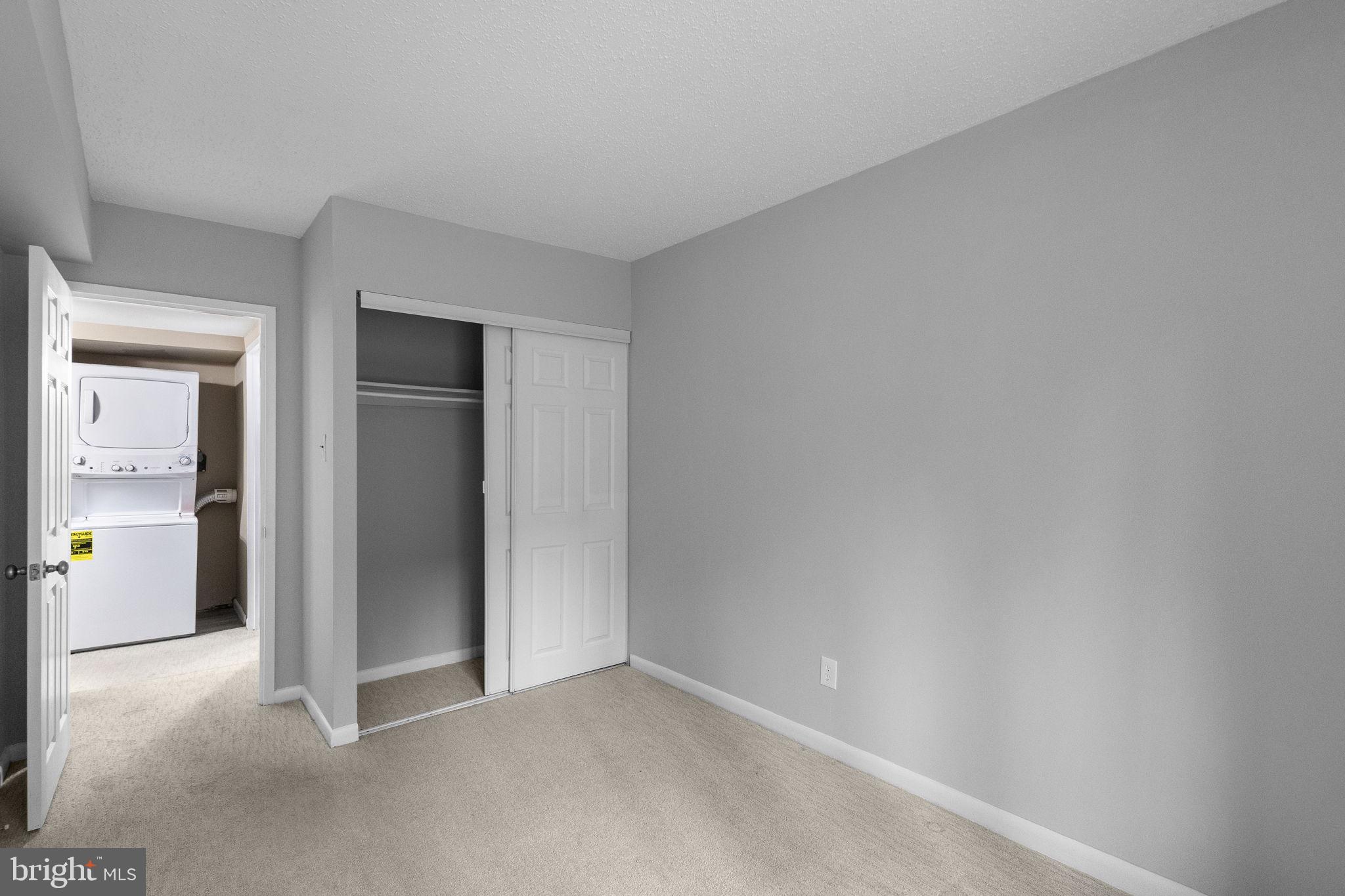 SHADOWOOD - Residential