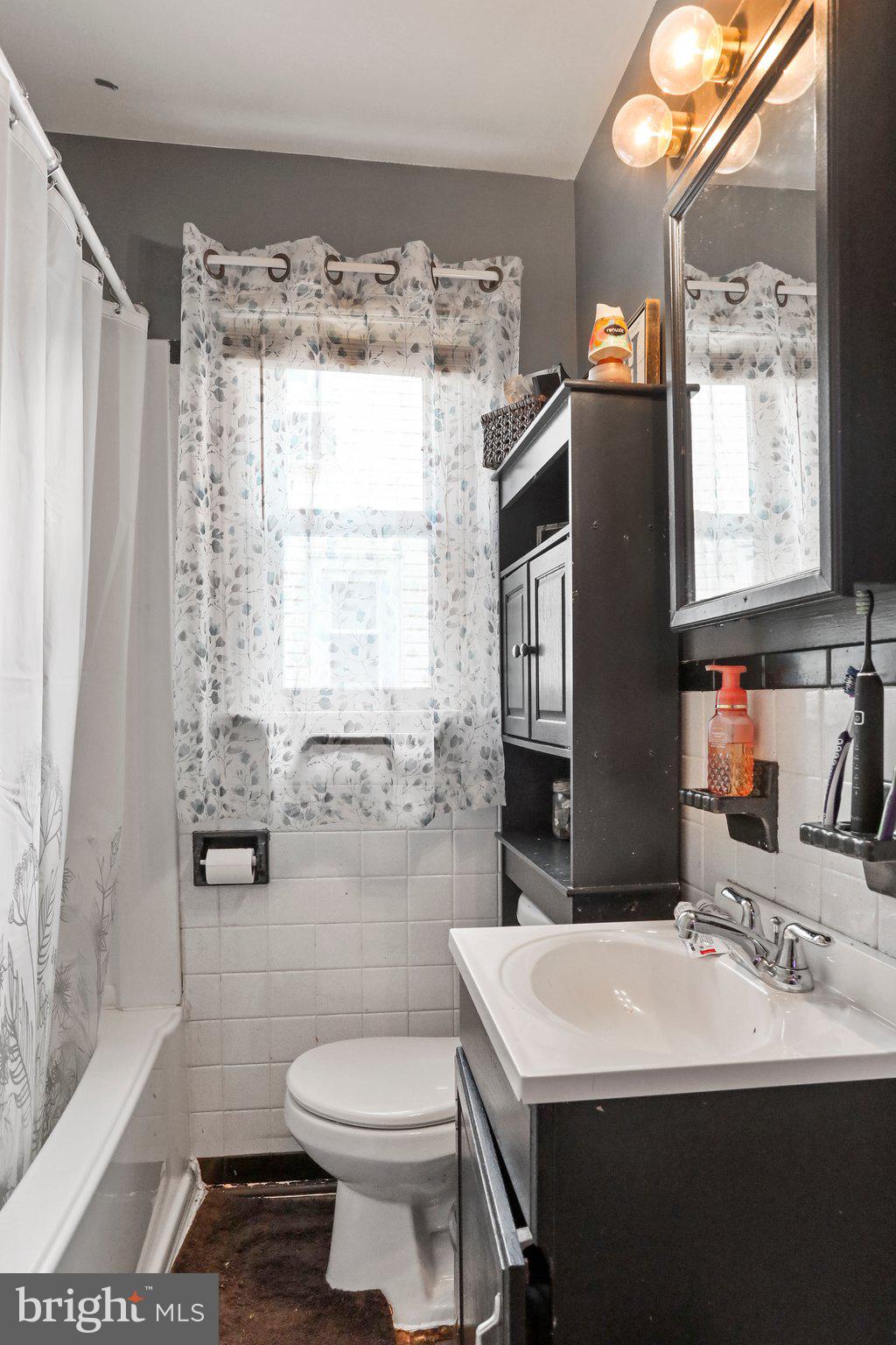 WAKEFIELD ADDITION - Residential