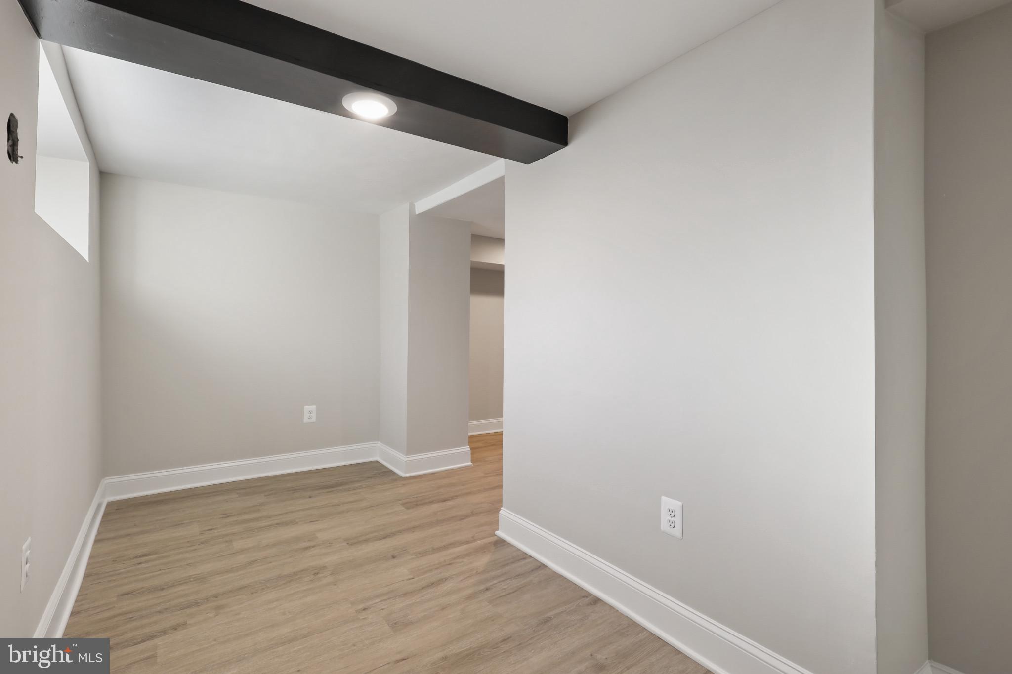 HOES HEIGHTS - Residential