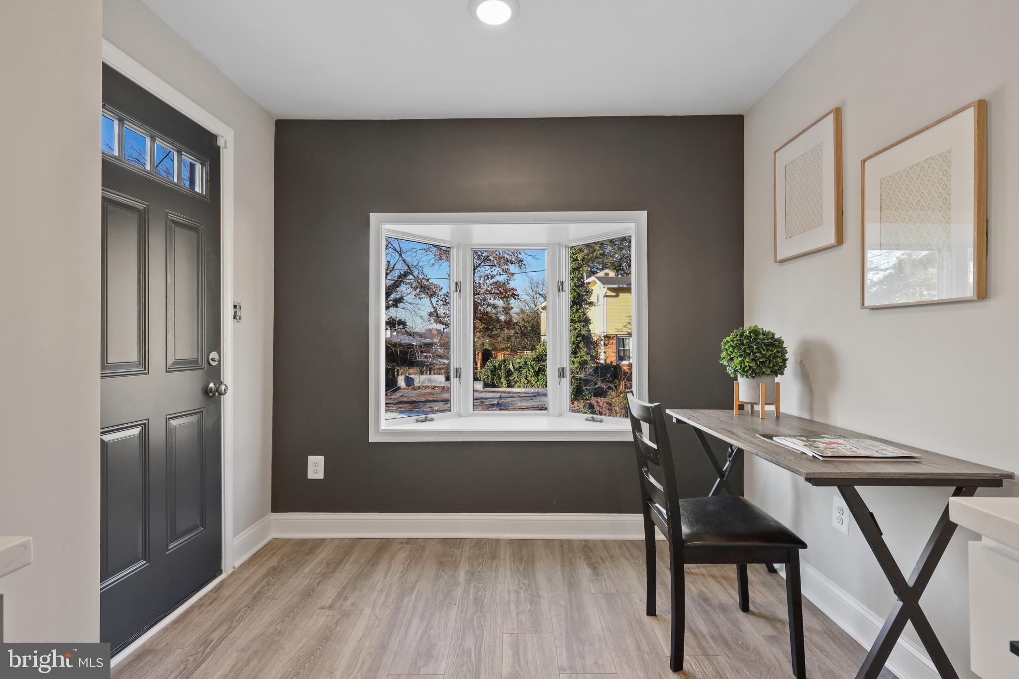 HOES HEIGHTS - Residential