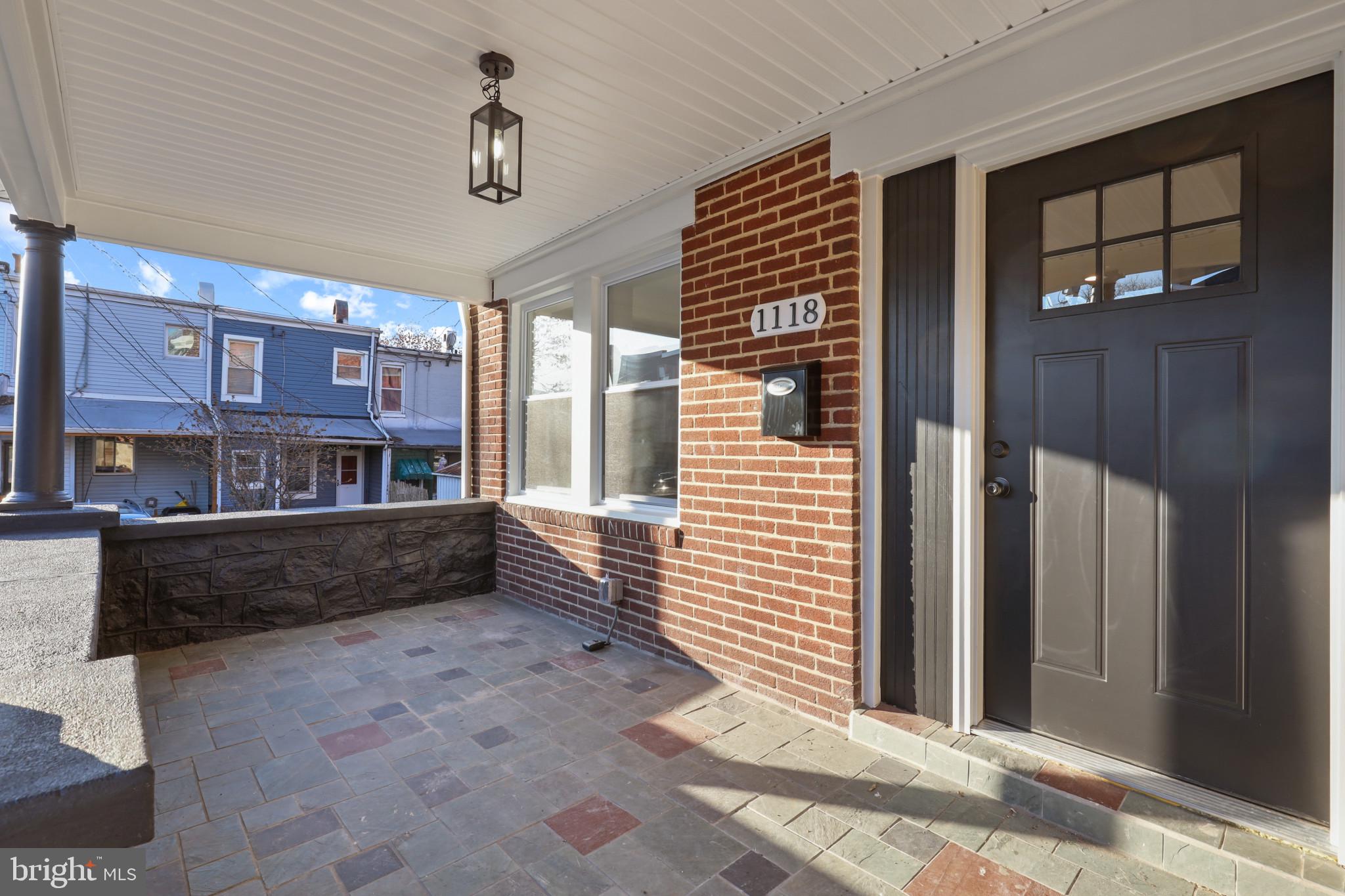 HOES HEIGHTS - Residential