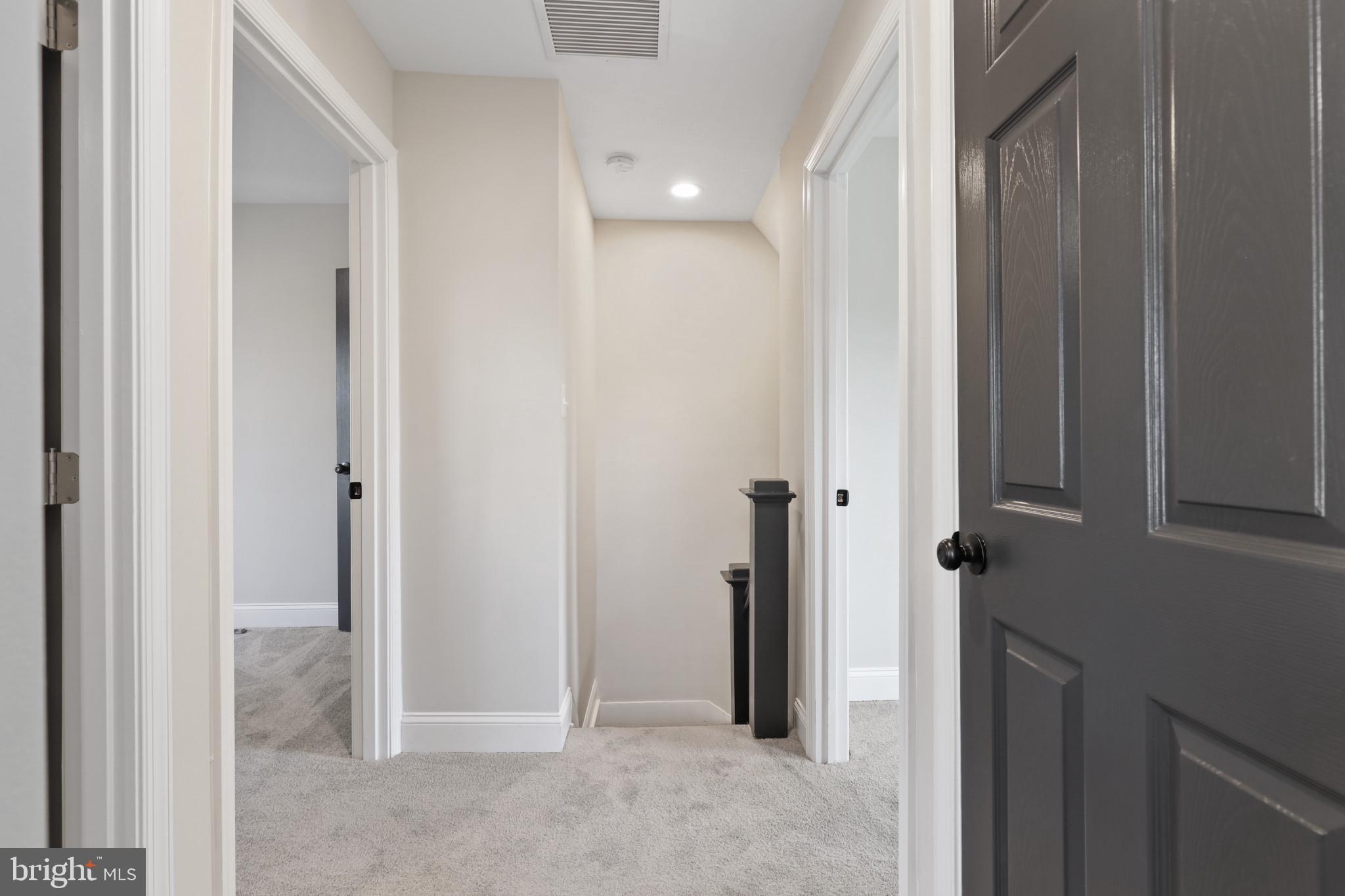 HOES HEIGHTS - Residential