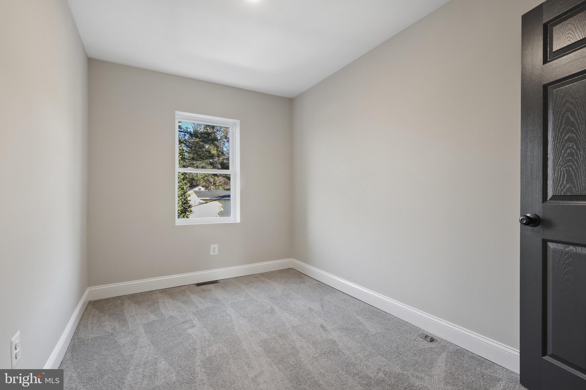 HOES HEIGHTS - Residential