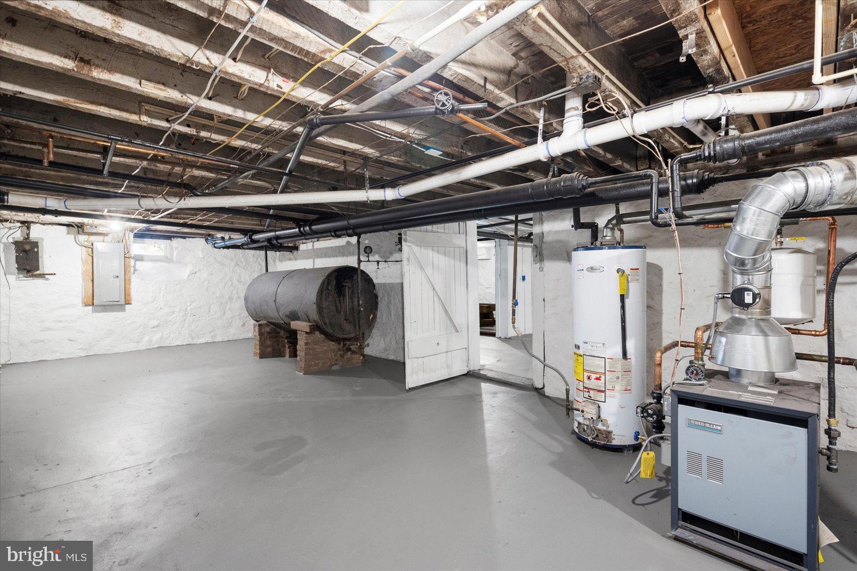 MAPLE HILL - Residential