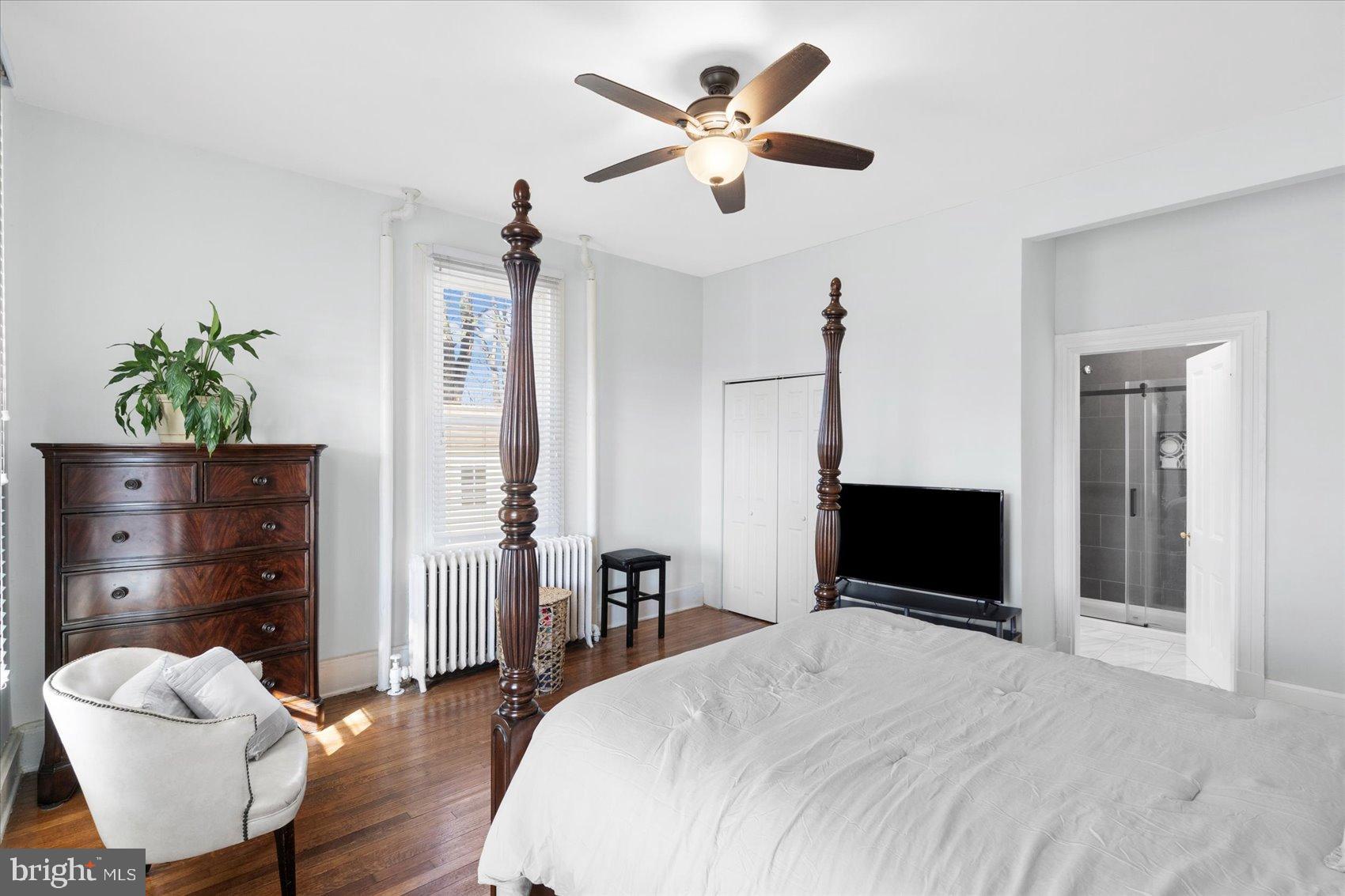 MAPLE HILL - Residential