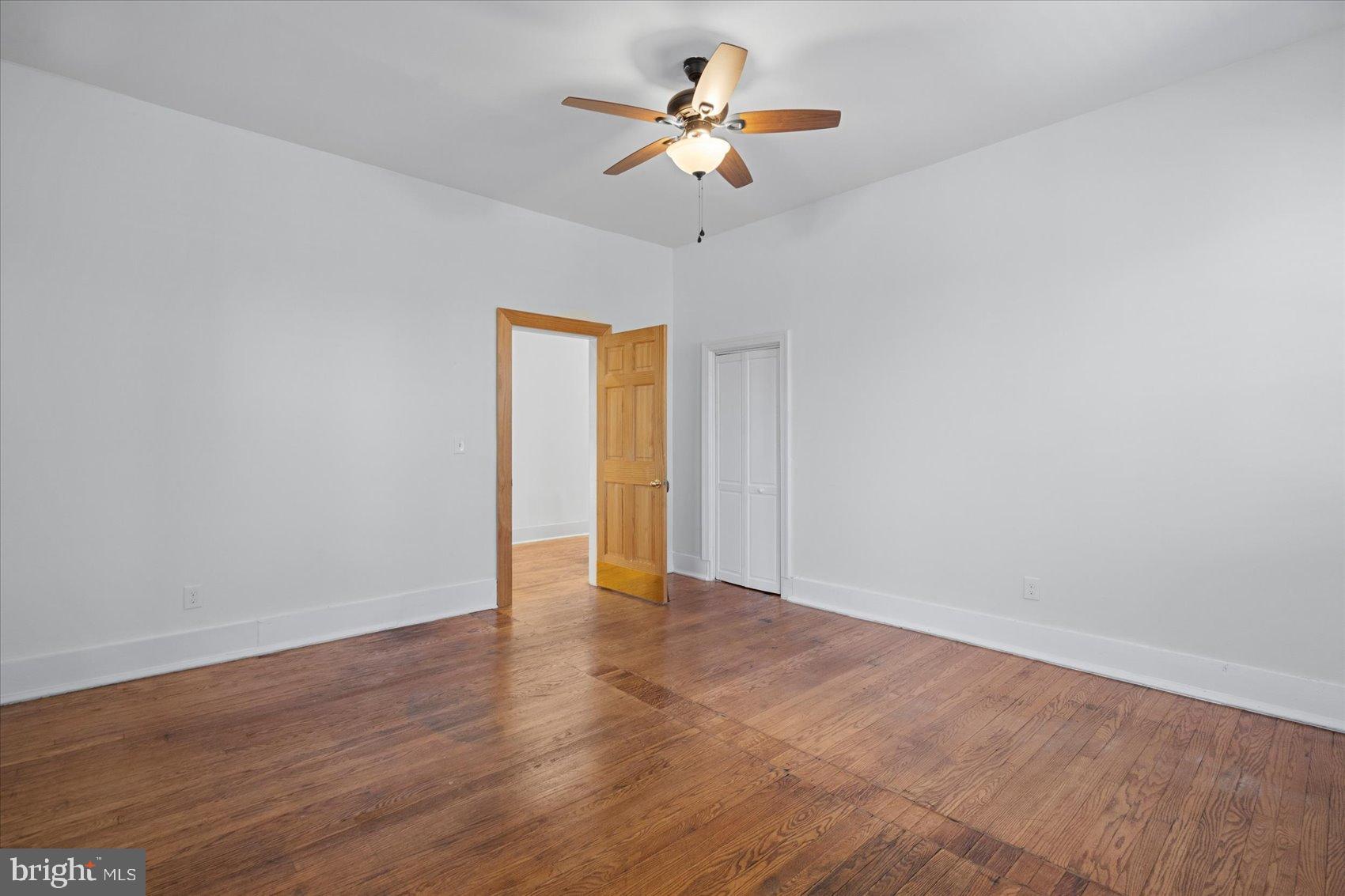 MAPLE HILL - Residential