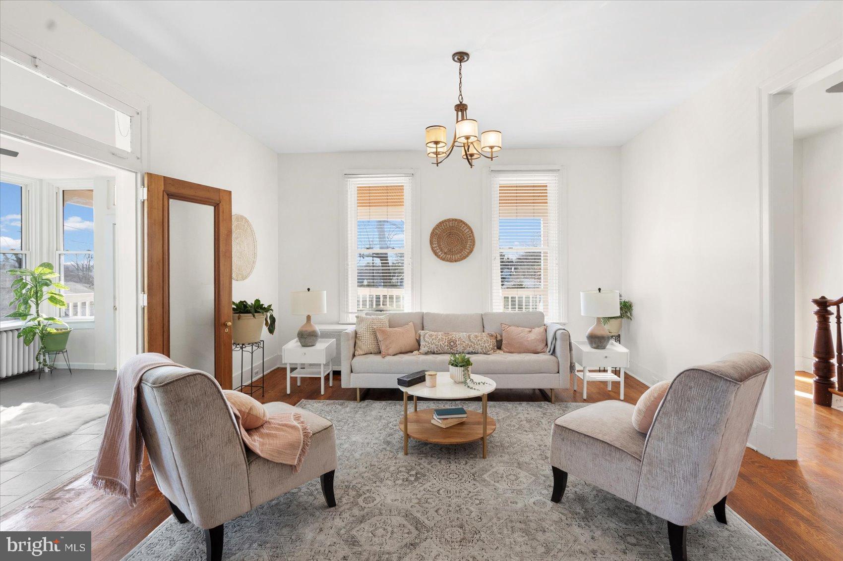 MAPLE HILL - Residential