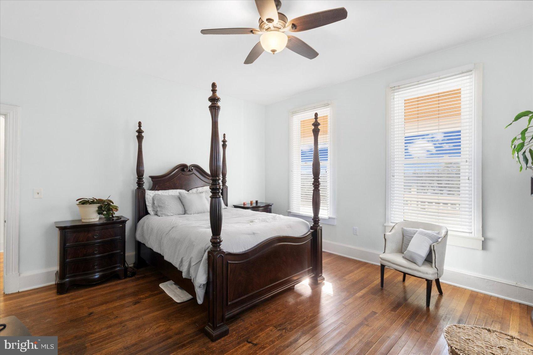 MAPLE HILL - Residential