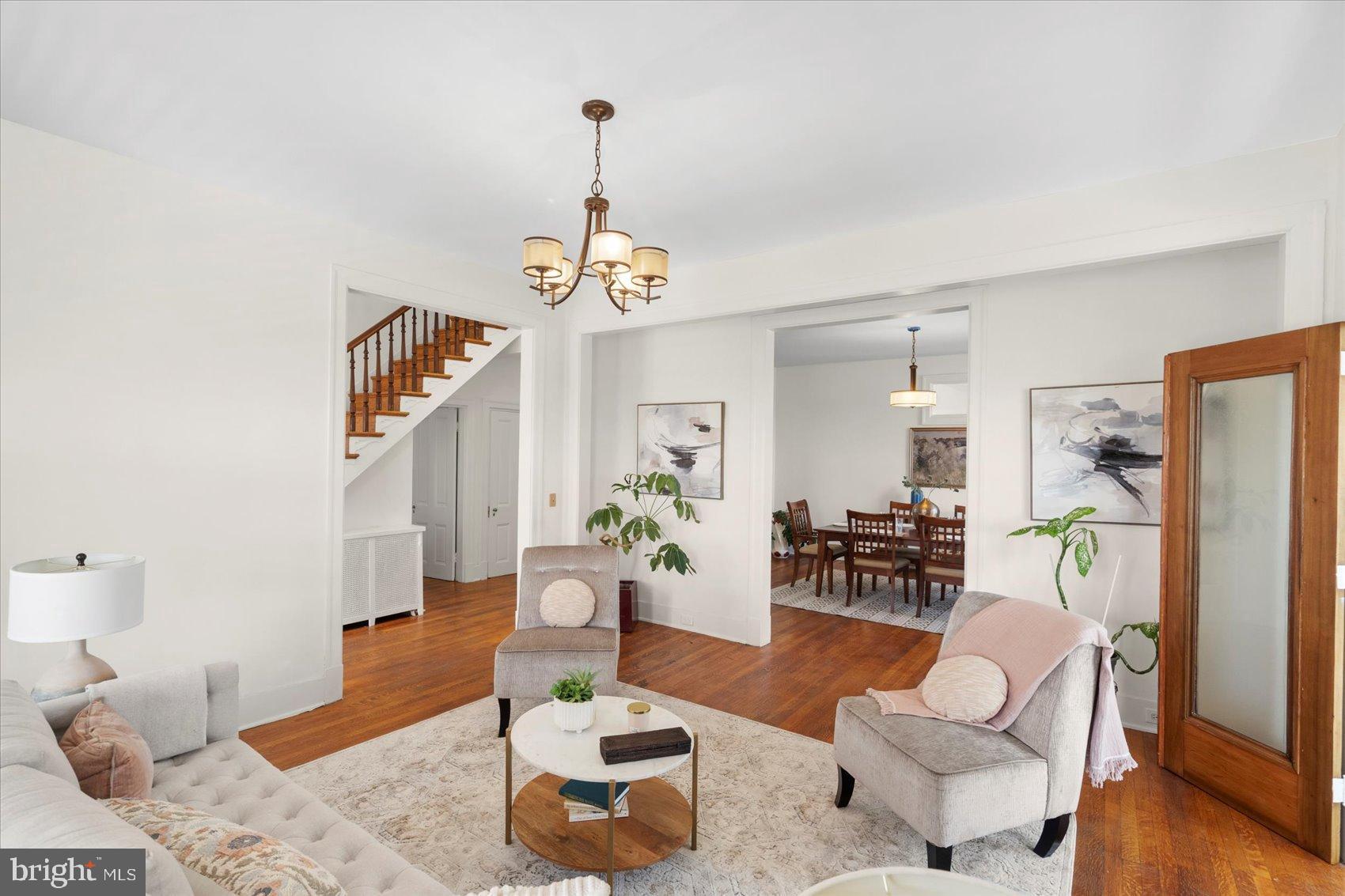 MAPLE HILL - Residential