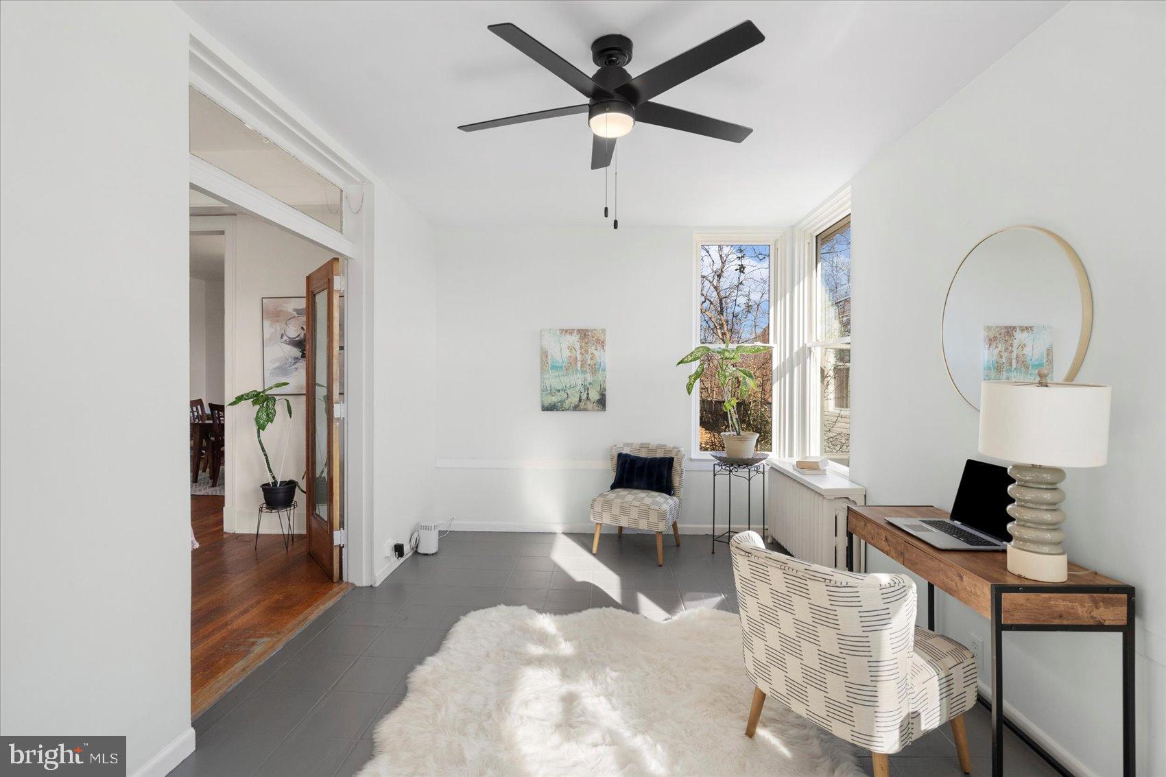 MAPLE HILL - Residential