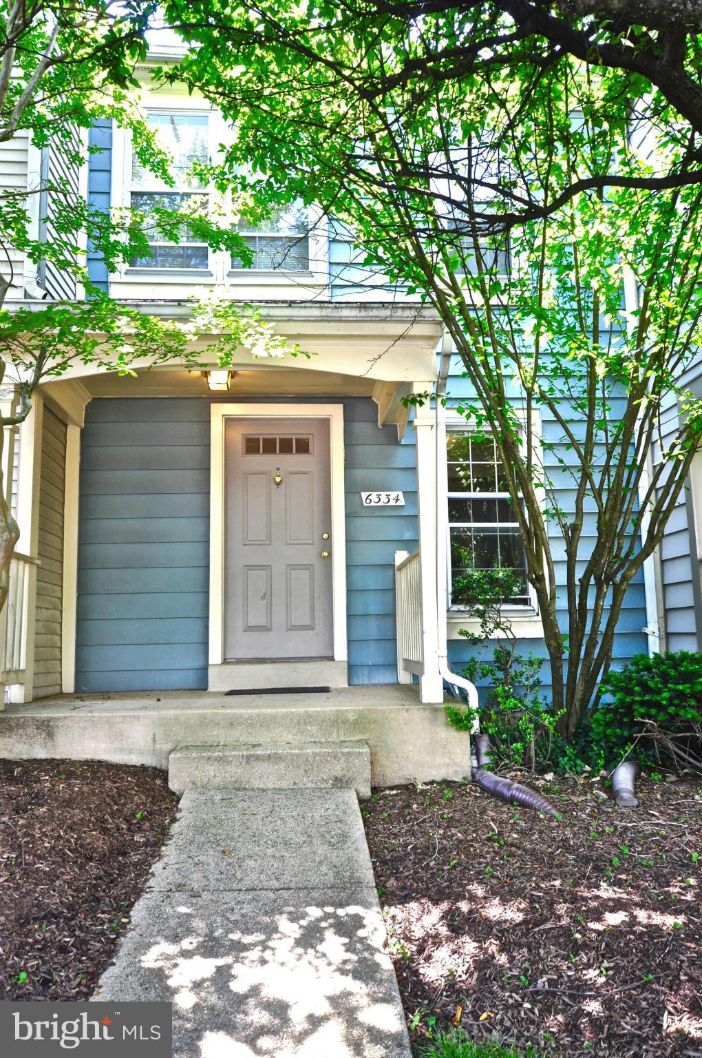 SOUTH KINGS STATION - Residential Lease