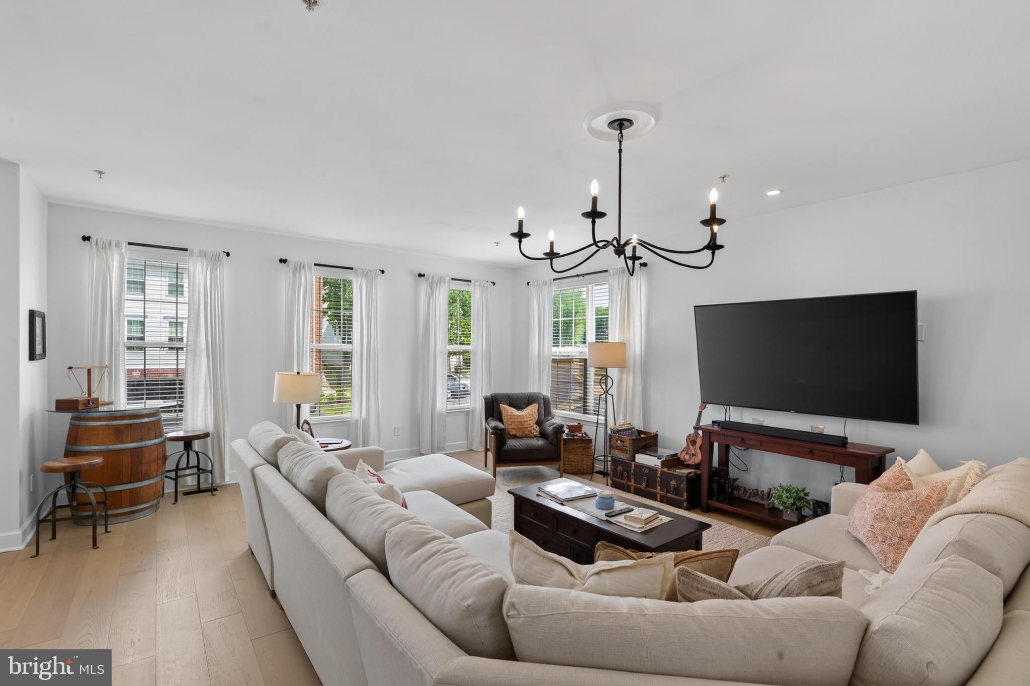 5155 BALLYCASTLE CIR CIRCLE