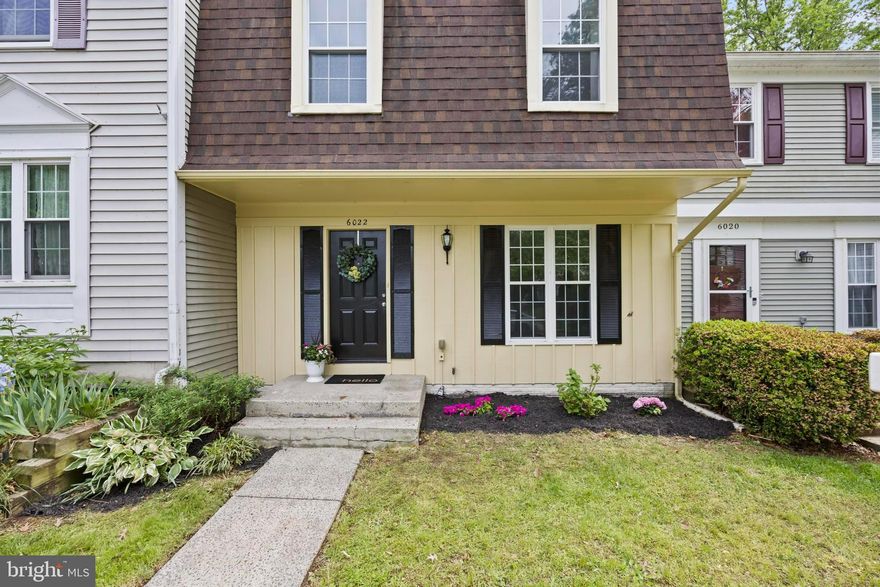 Open House Friday, May 8th, 4:30-6:30pm and Saturday, May 9th, 2:00-4:00pm! Welcome home to this charming townhome nestled in a quiet, well-kept community in the heart of Centreville. The main level is bright and inviting, featuring neutral tones and abundant natural light, perfect for both everyday living and entertaining. Thoughtful updates throughout include refreshed upstairs bathrooms, an updated kitchen with painted cabinetry, new hardware, and modern lighting, along with new fixtures and a ceiling fan upstairs. The lower level offers versatile additional space ideal for a recreation room, home office, gym, or guest area, while the fully fenced back patio provides a private setting to relax or unwind outdoors. 
With fresh exterior paint, enhanced landscaping, and a welcoming new front door, every detail has been carefully considered to offer both style and comfort. All of this, at a price point that is hard to beat, , makes this a standout opportunity in a highly desirable location. Join us at the open house or contact us to schedule your private tour!