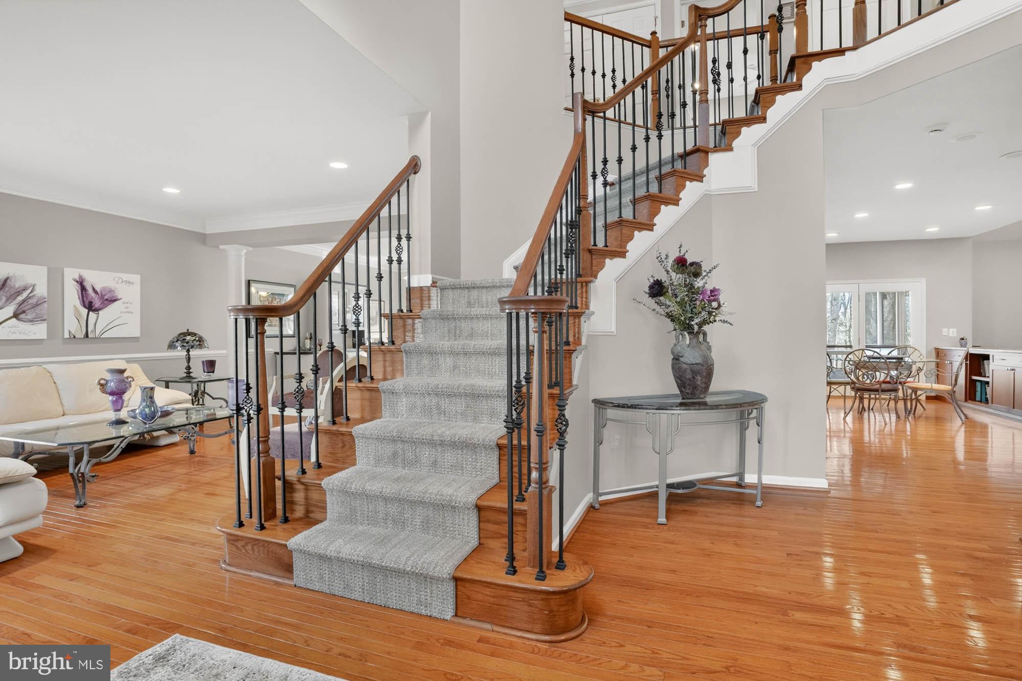 VILLAGE OF CEDAR RIDGE - Residential