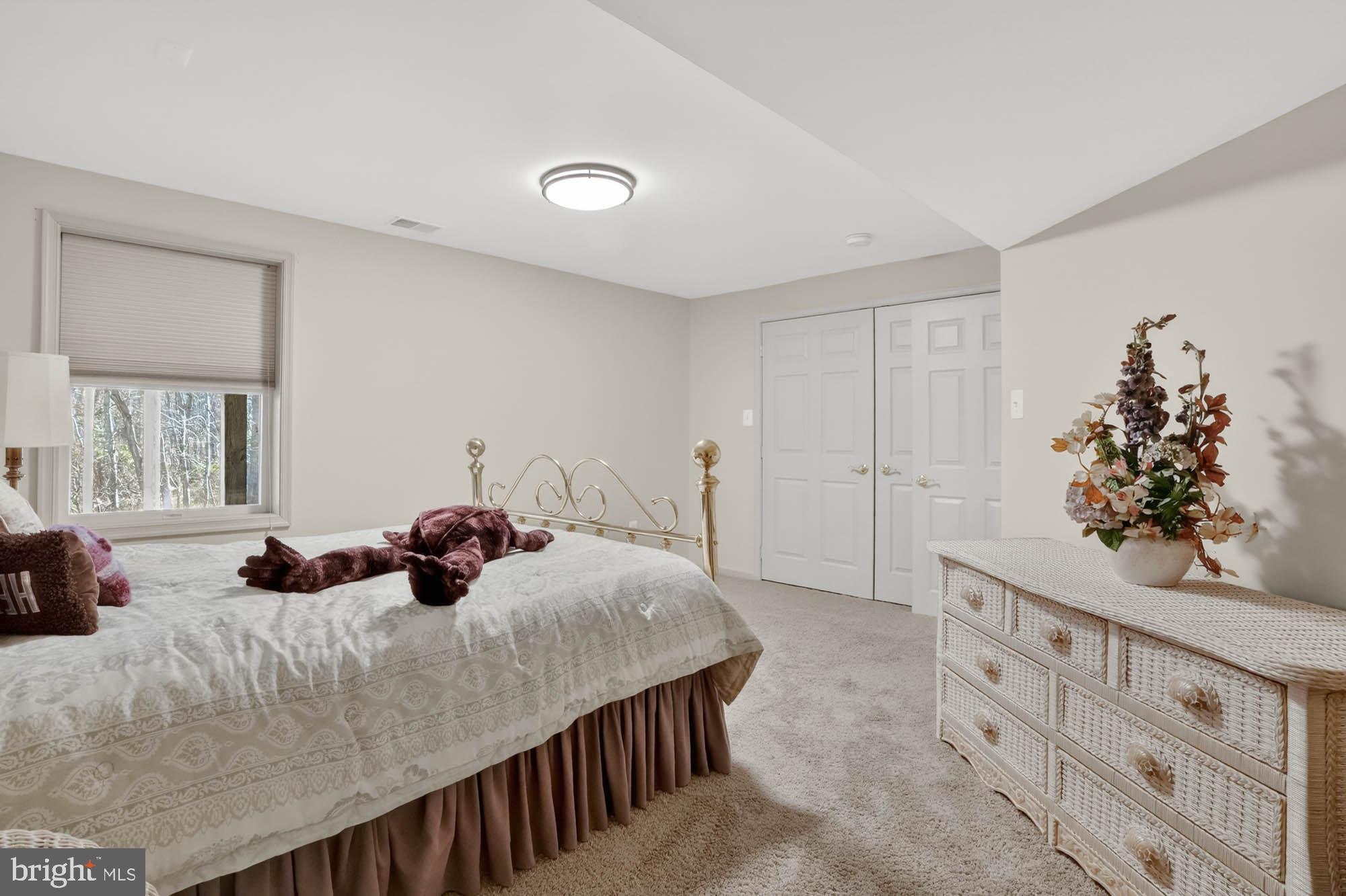 VILLAGE OF CEDAR RIDGE - Residential