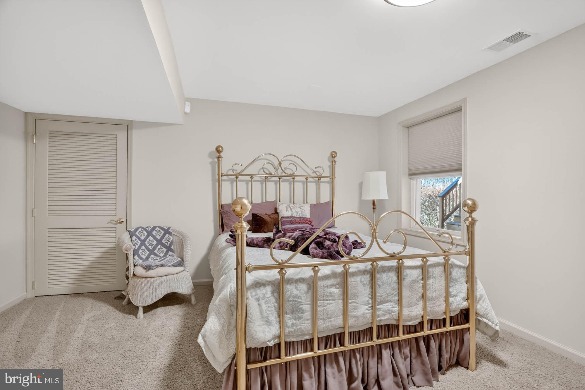 VILLAGE OF CEDAR RIDGE - Residential