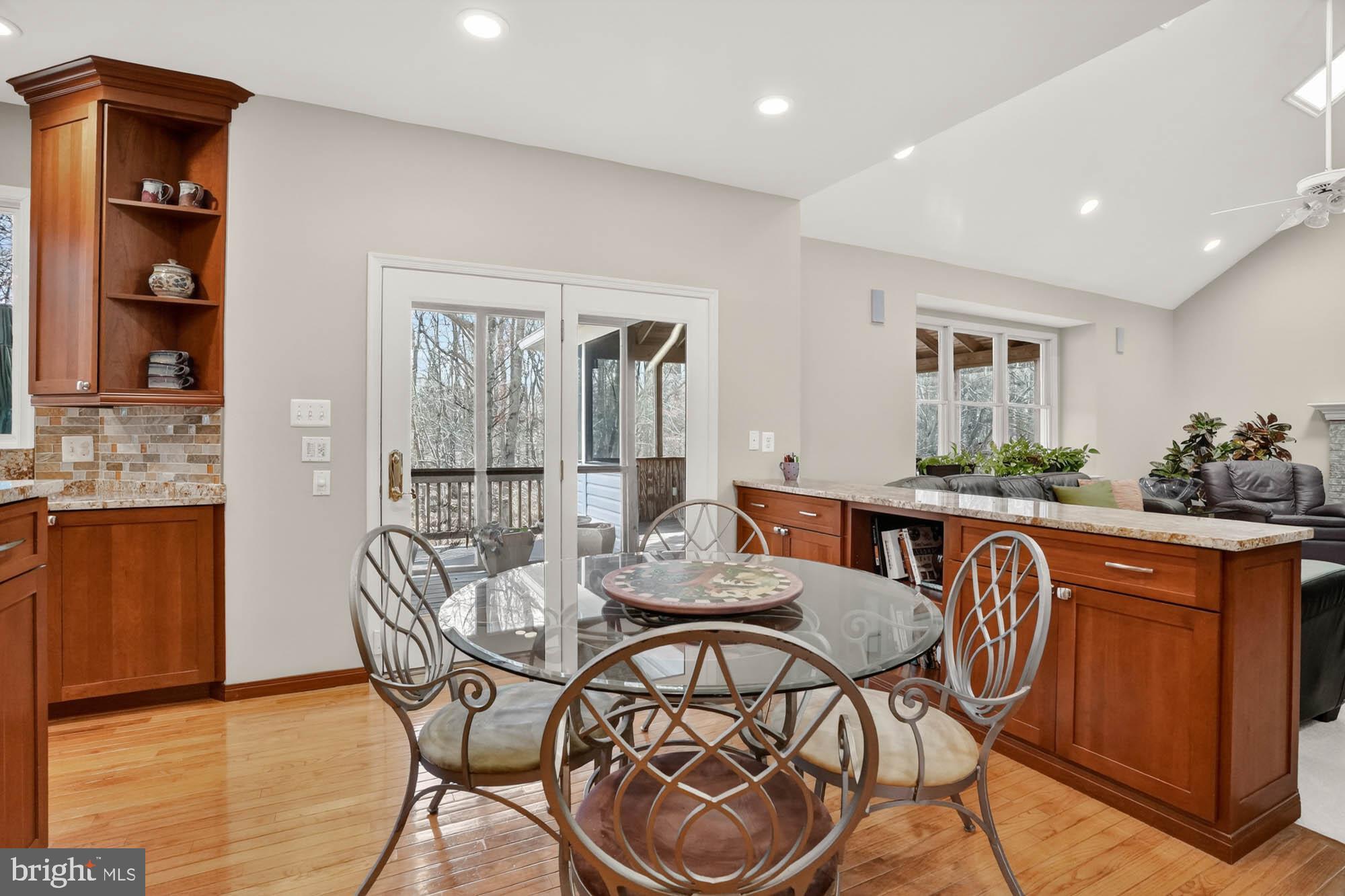 VILLAGE OF CEDAR RIDGE - Residential