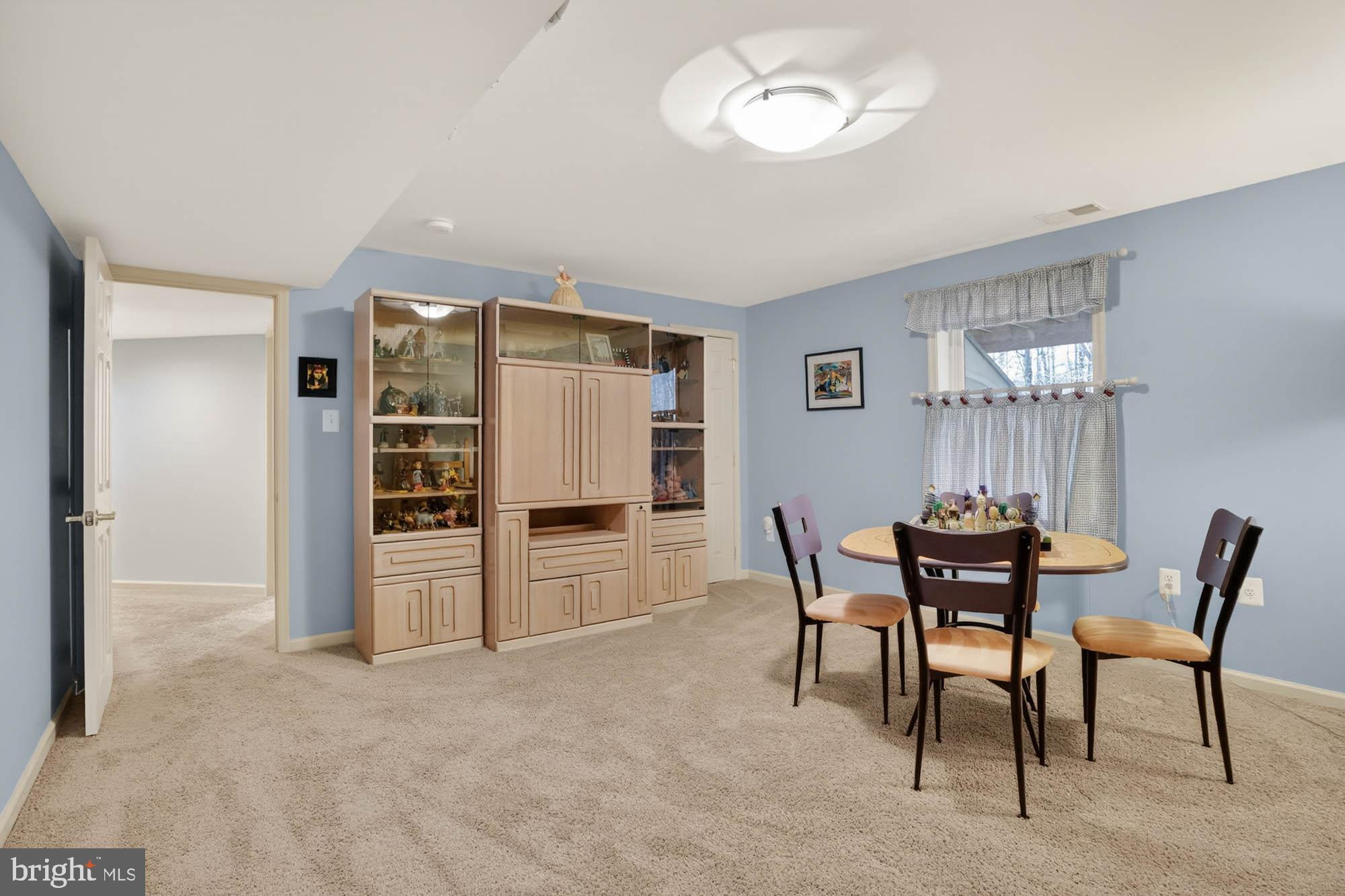 VILLAGE OF CEDAR RIDGE - Residential