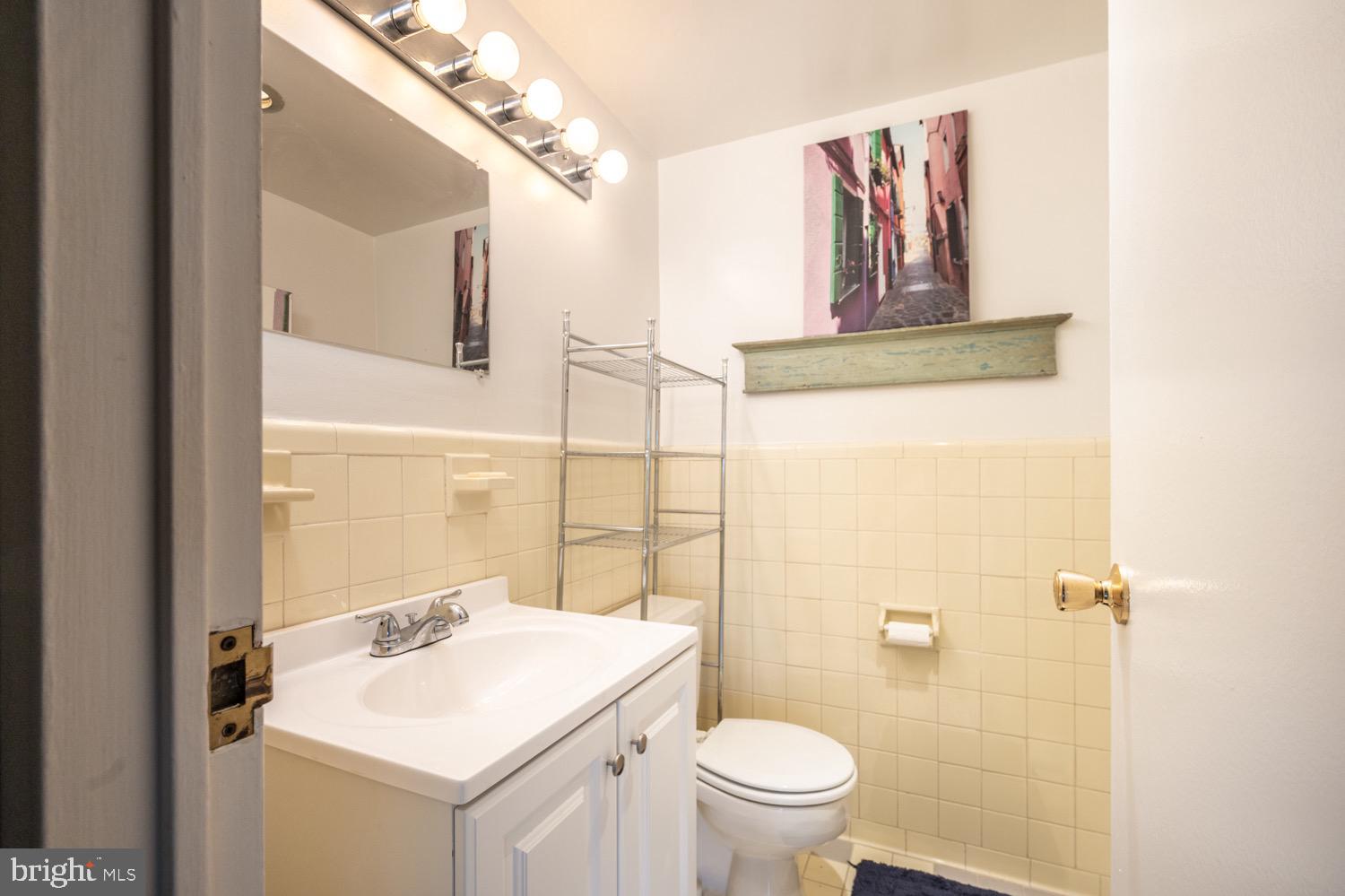 RIVER TOWERS - Residential