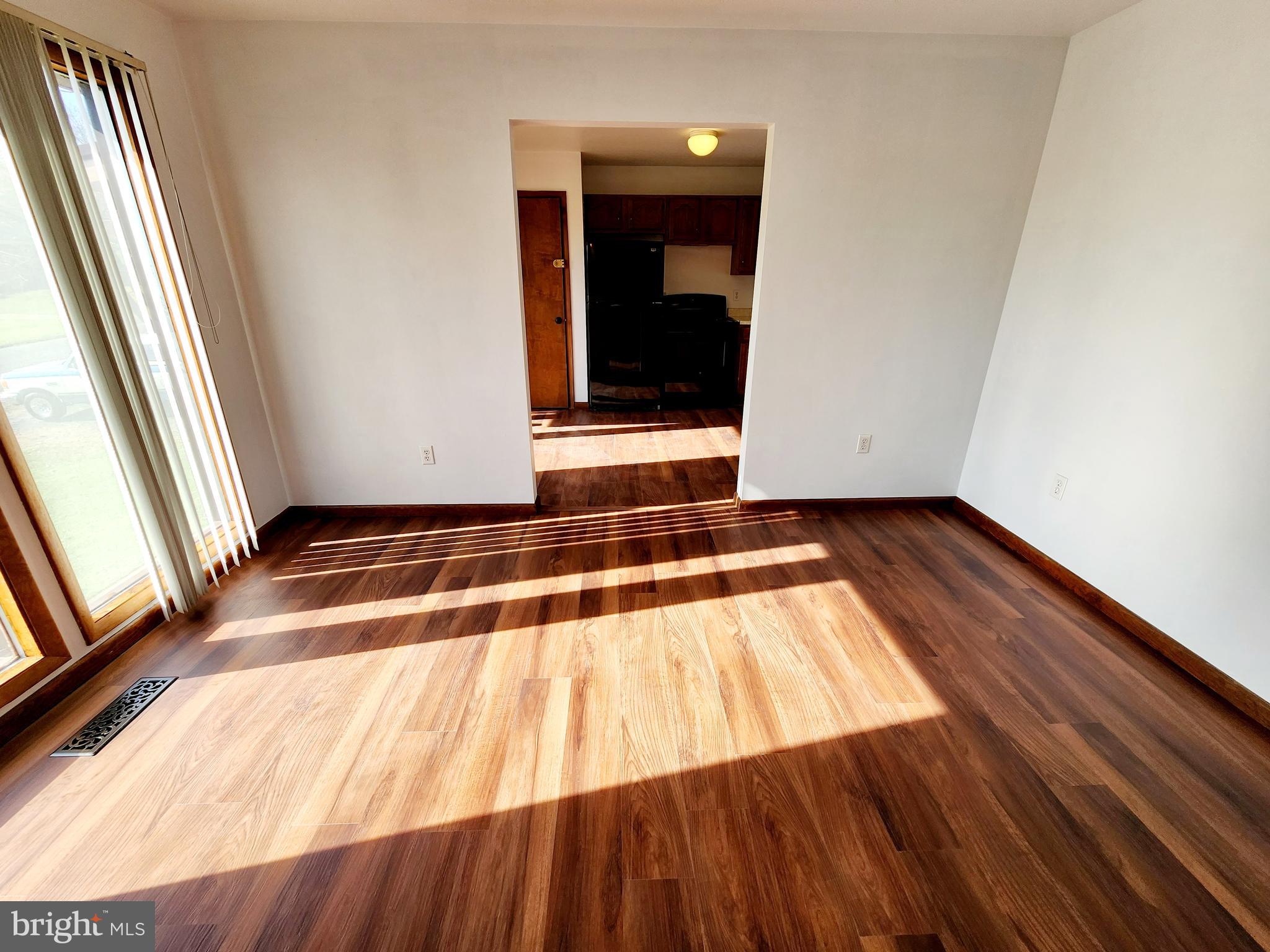 RAWLINGS HEIGHTS - Residential Income