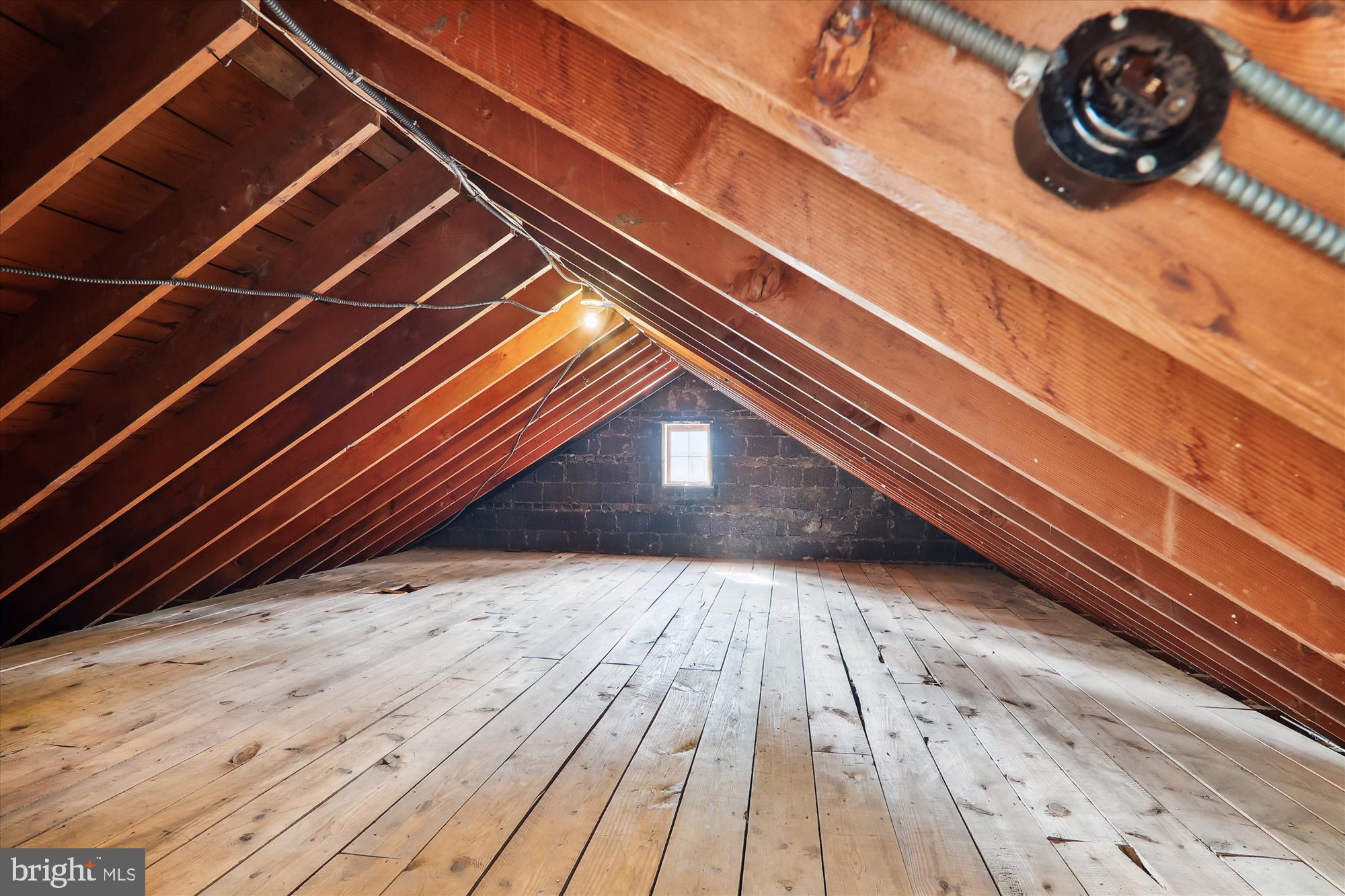 ROLLINGWOOD - Residential