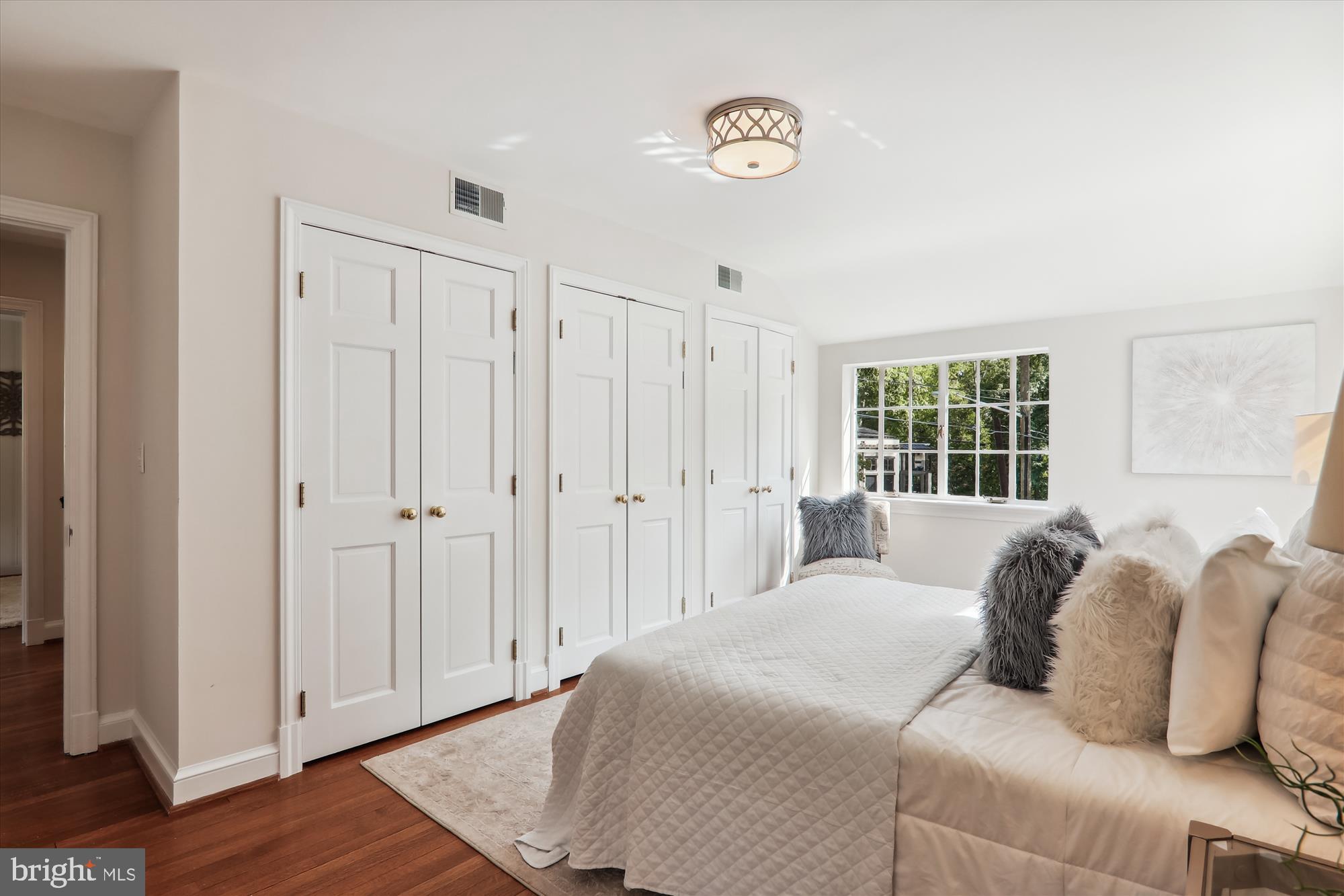 ROLLINGWOOD - Residential