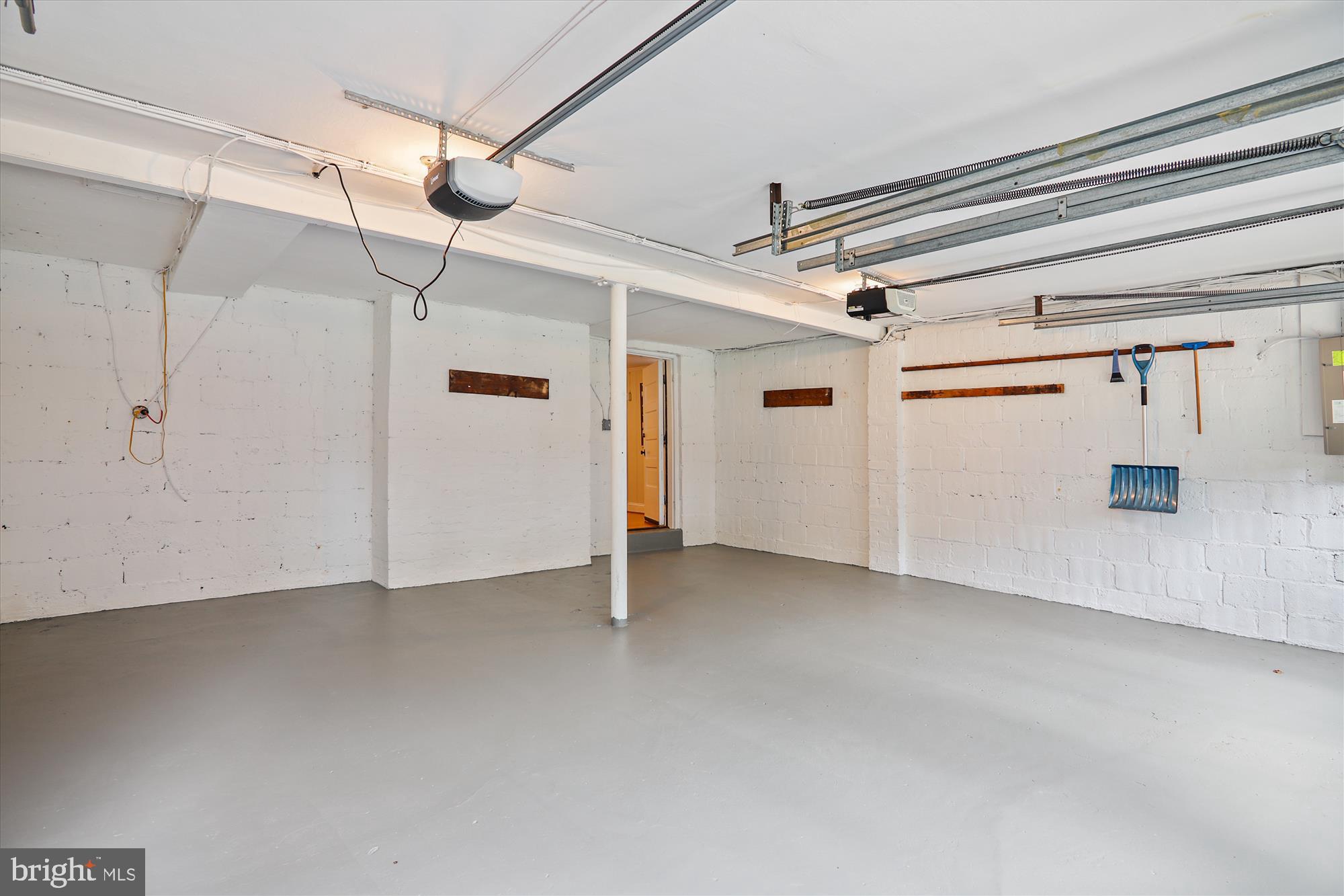 ROLLINGWOOD - Residential