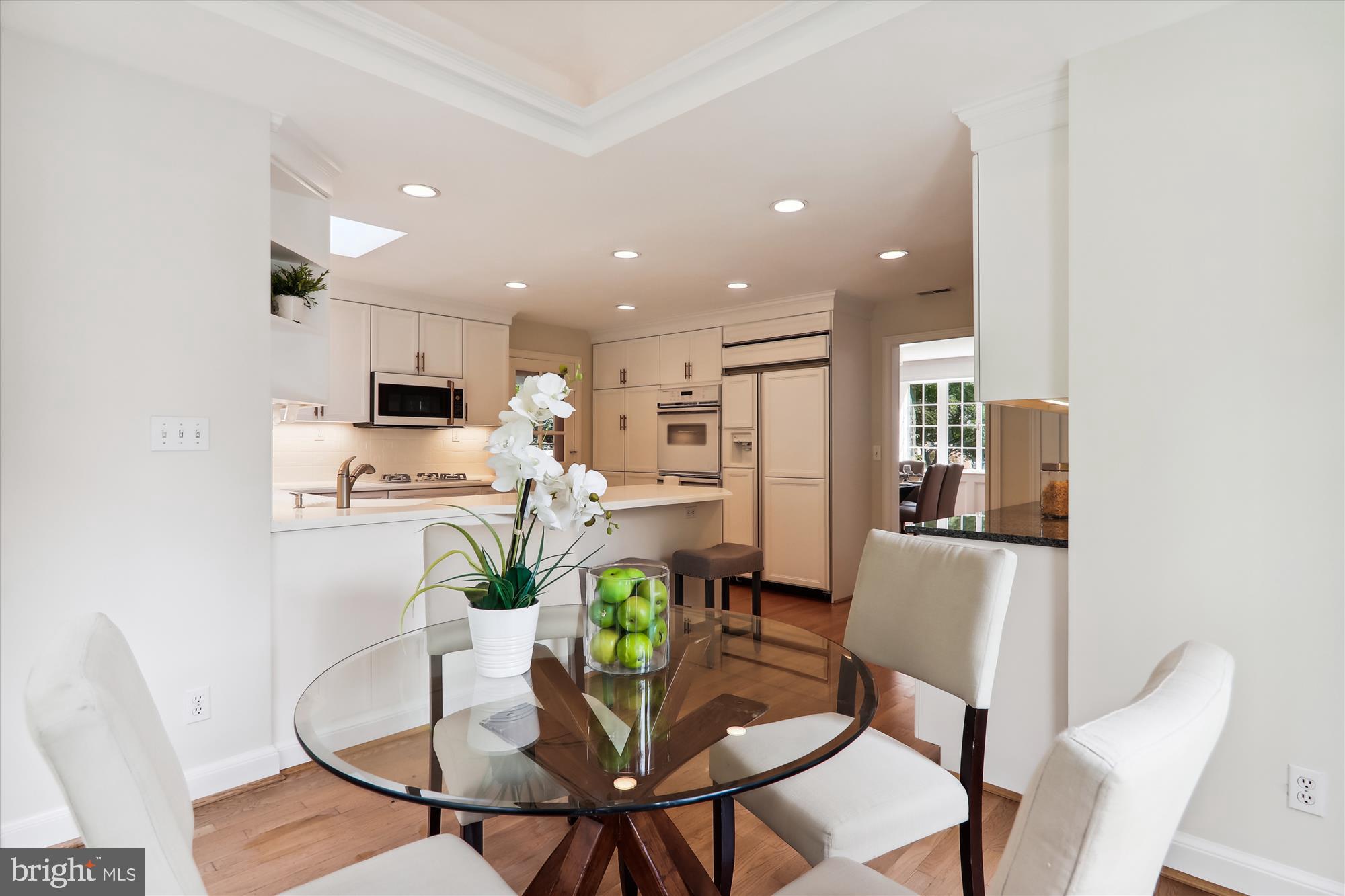 ROLLINGWOOD - Residential