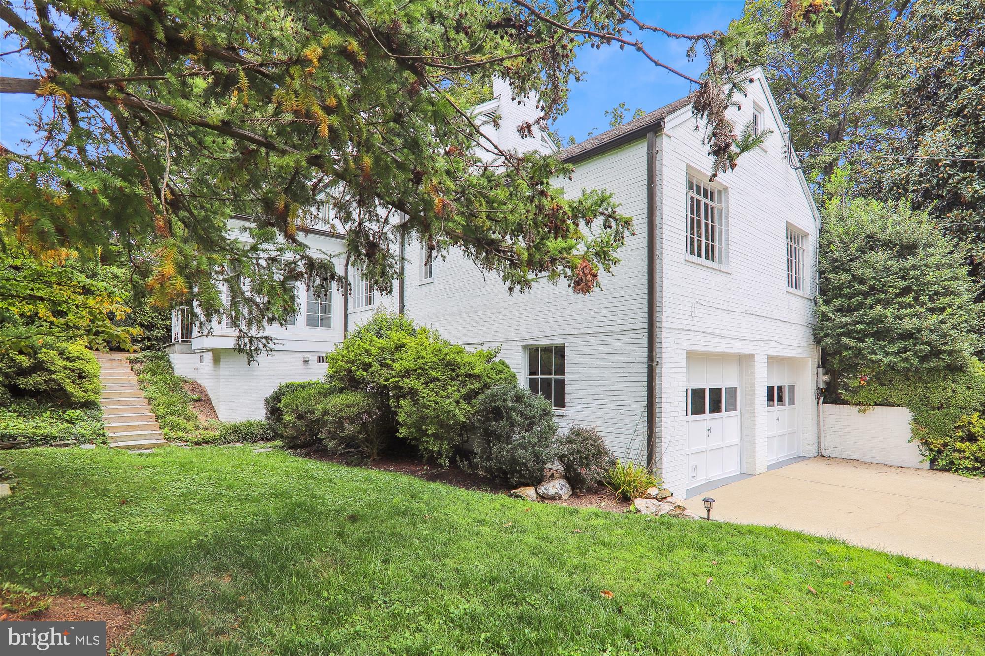 ROLLINGWOOD - Residential