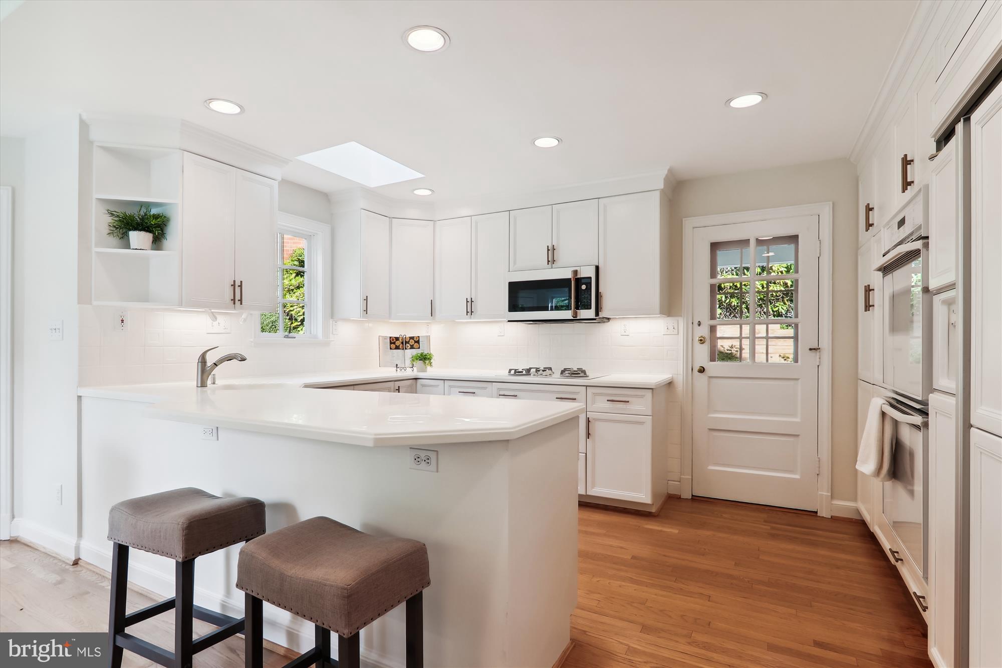 ROLLINGWOOD - Residential