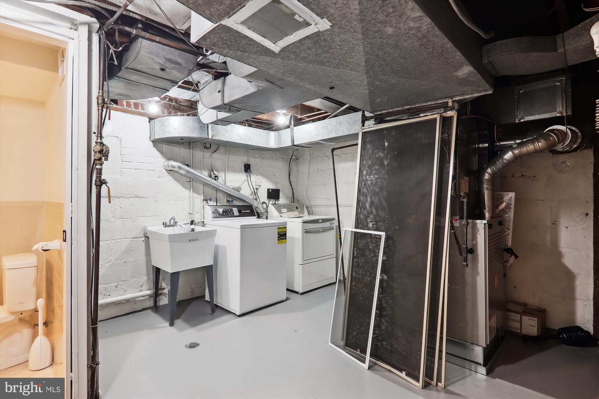 ROLLINGWOOD - Residential