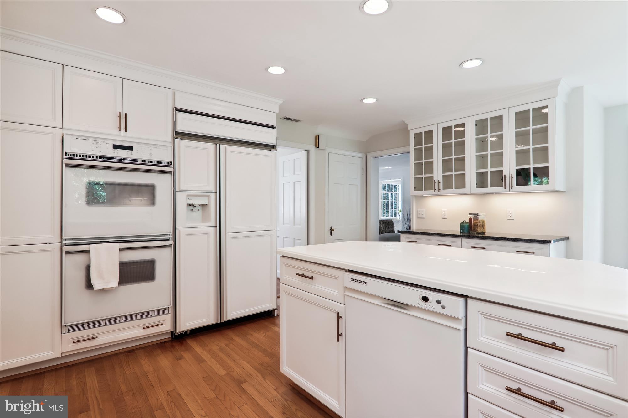 ROLLINGWOOD - Residential