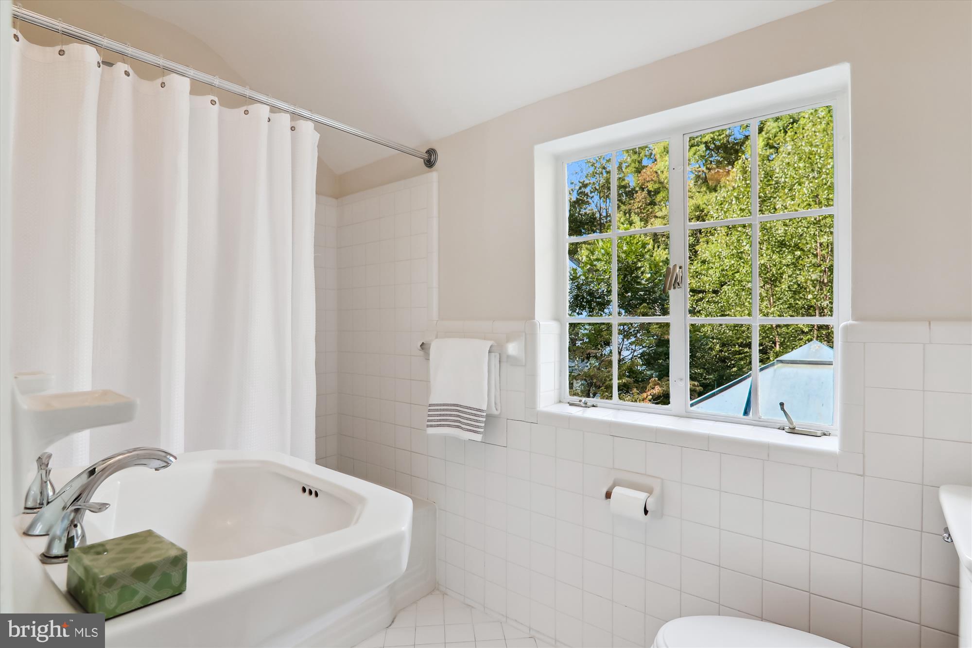 ROLLINGWOOD - Residential