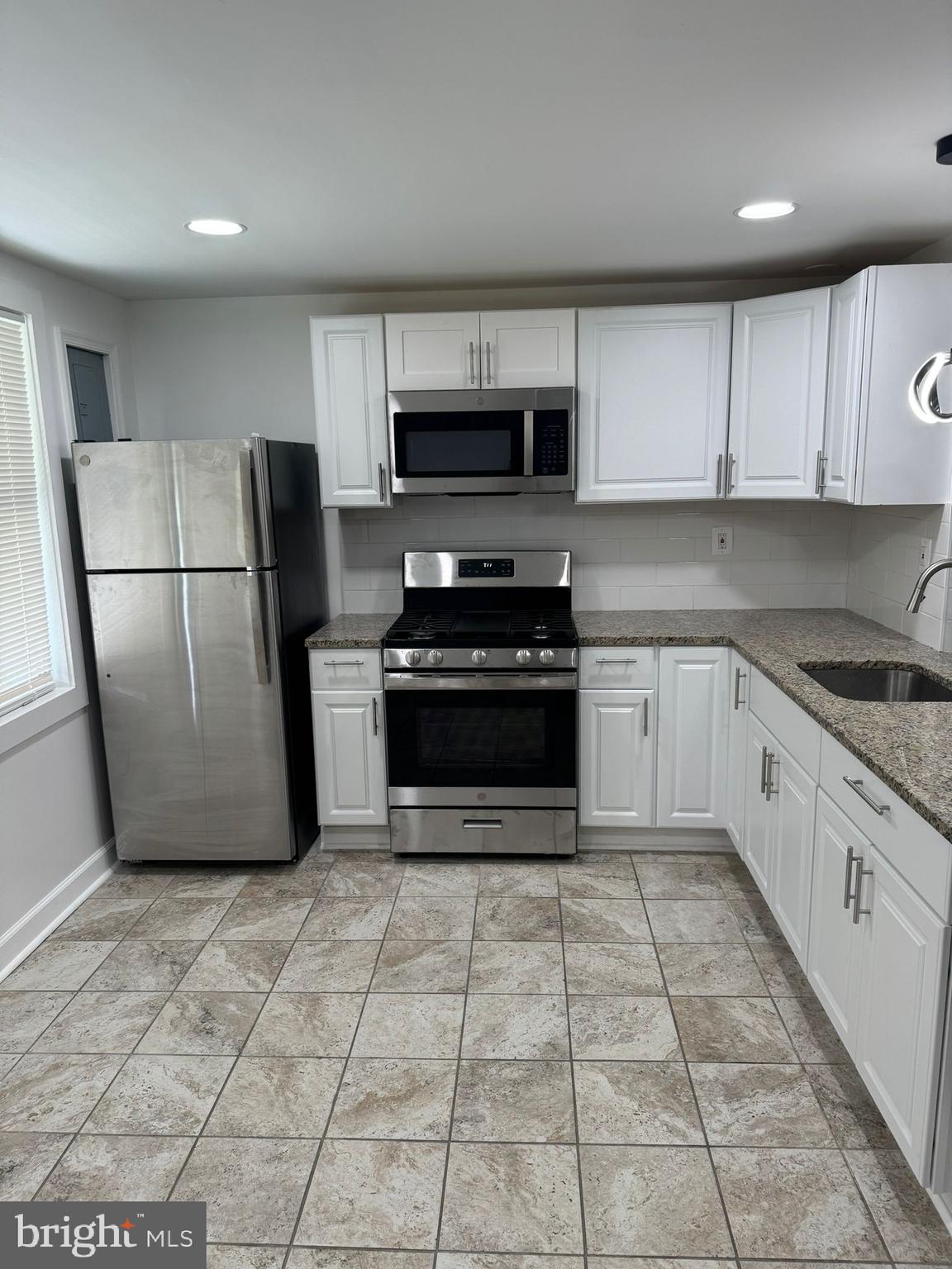 LAKELAND - Residential