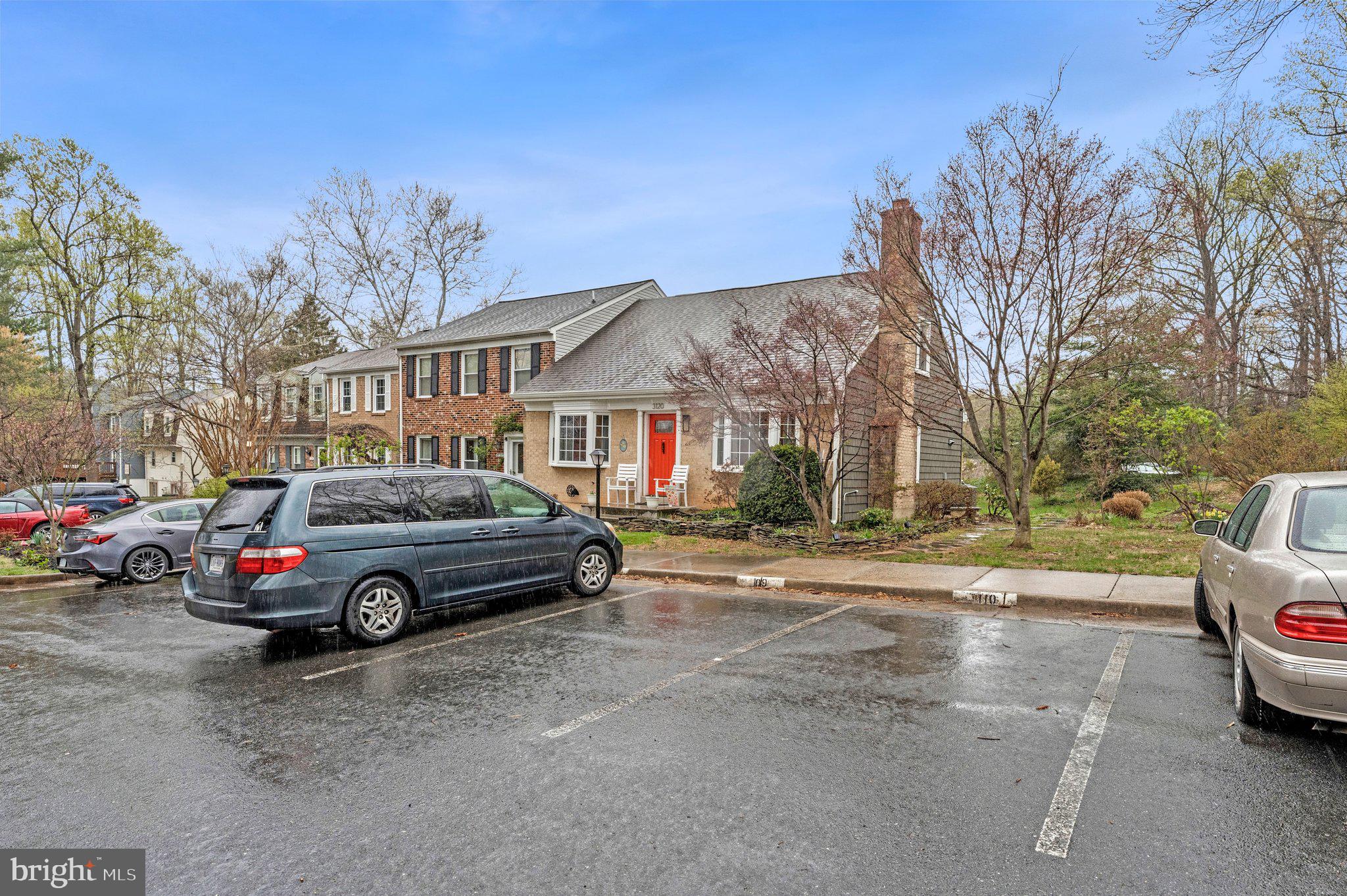 3120 BAYSWATER COURT