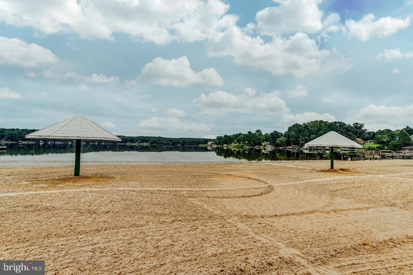 BLUE RIDGE SHORES - Land