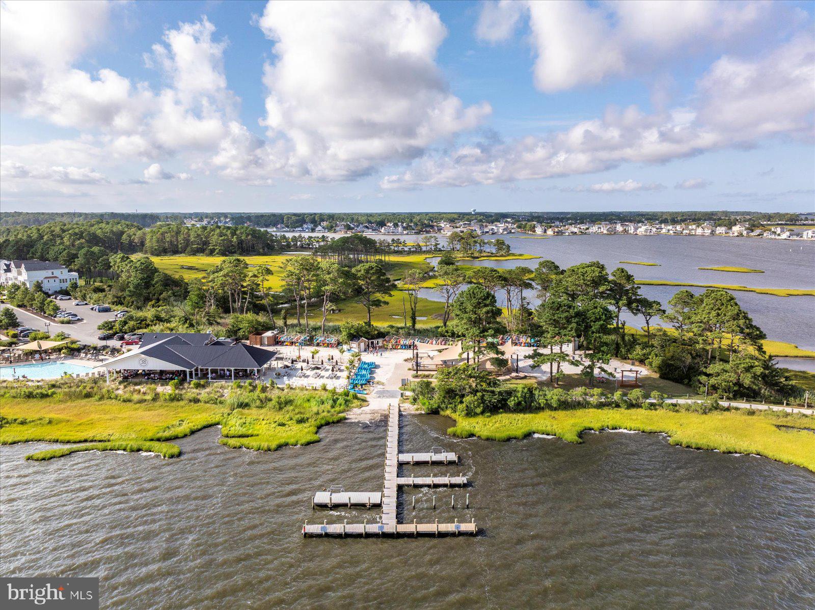 BAYSIDE - Residential