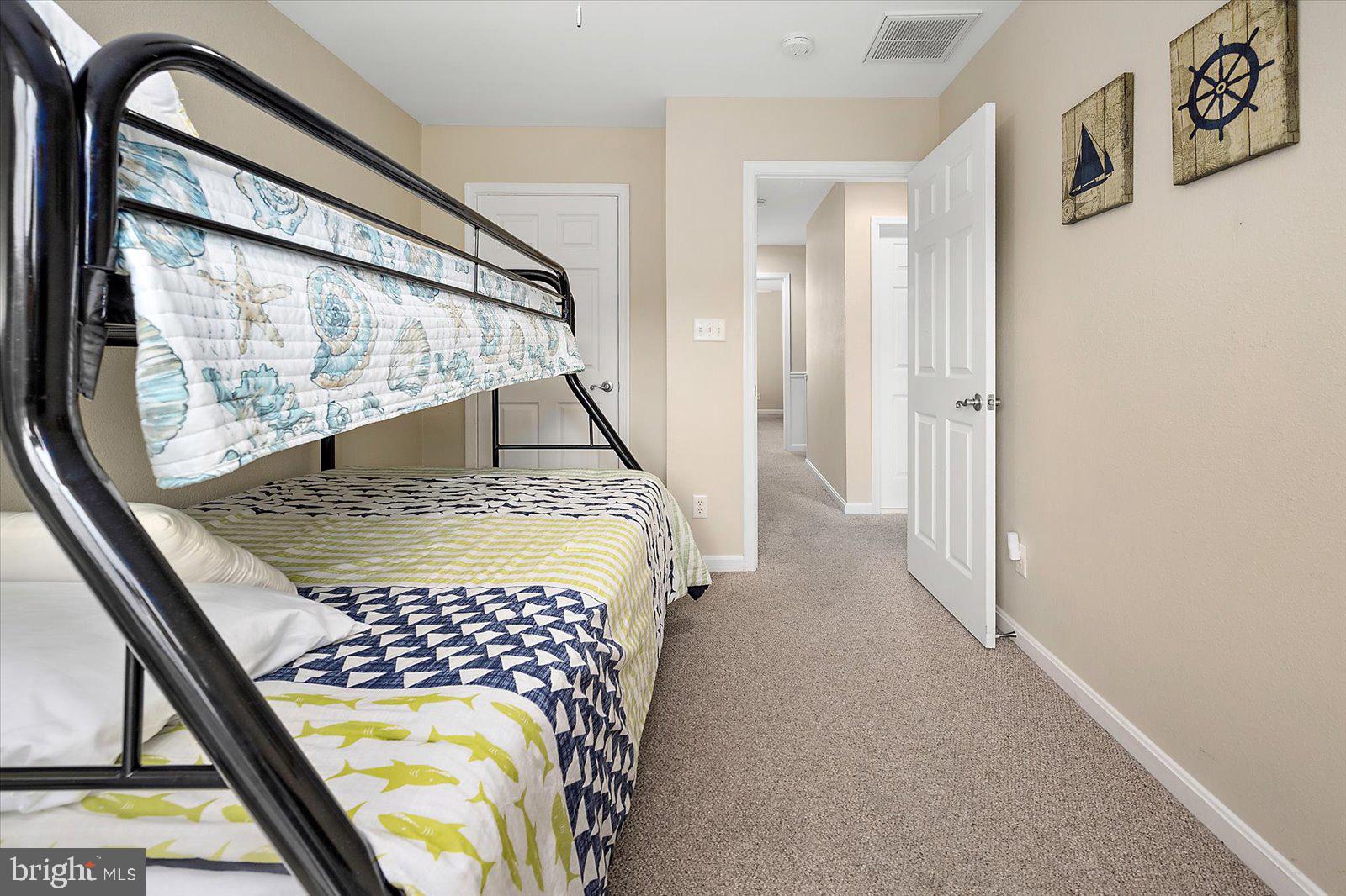 BAYSIDE - Residential