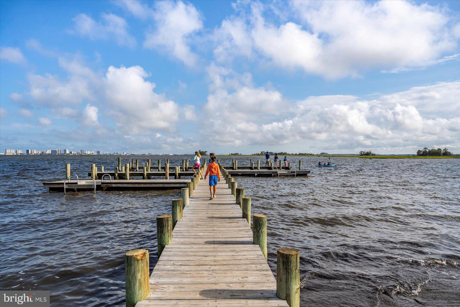 BAYSIDE - Residential